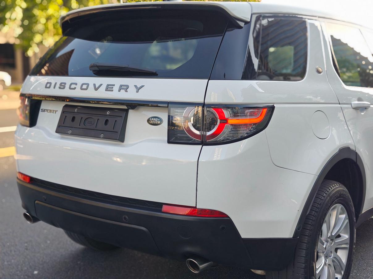 Land Rover Discovery Sport 2019 thumb 8