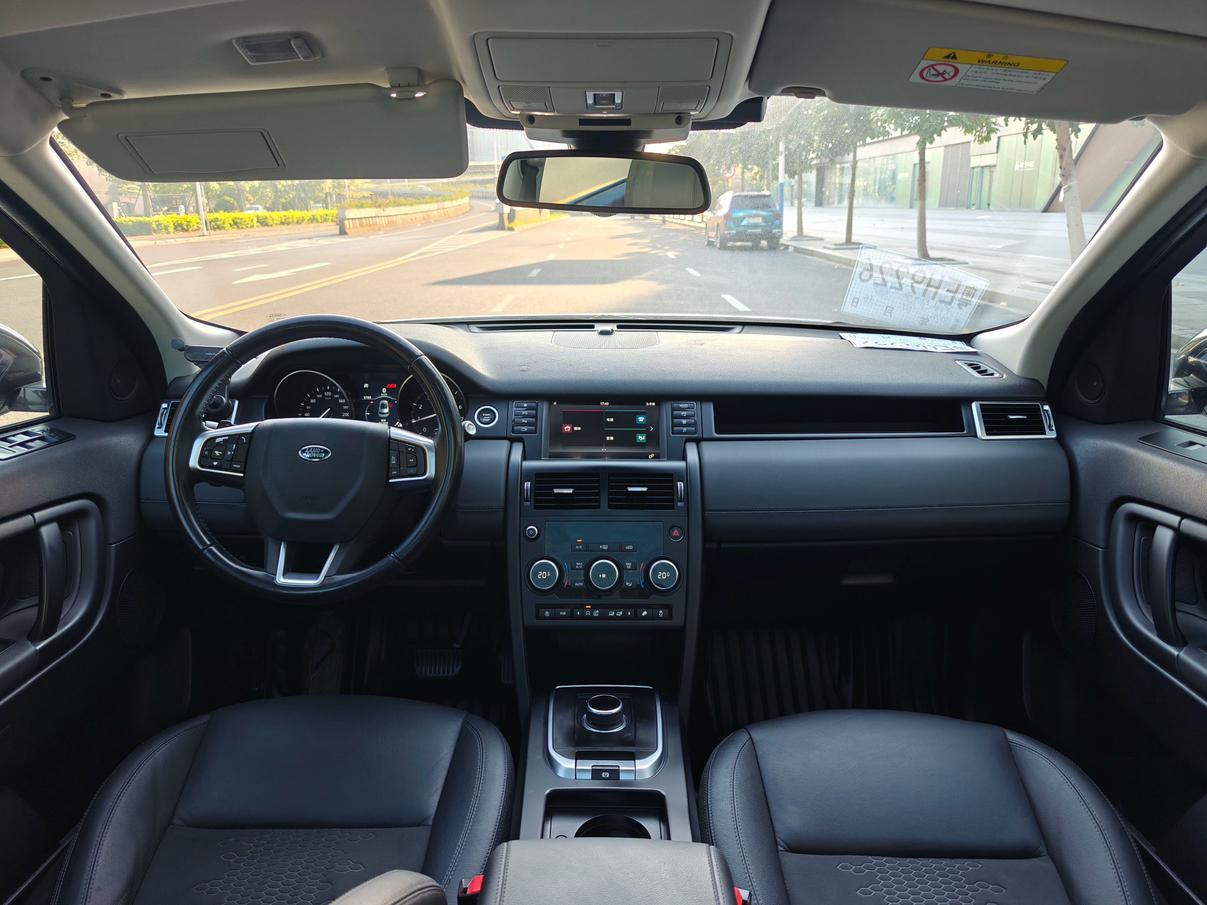 Land Rover Discovery Sport 2019 thumb 11