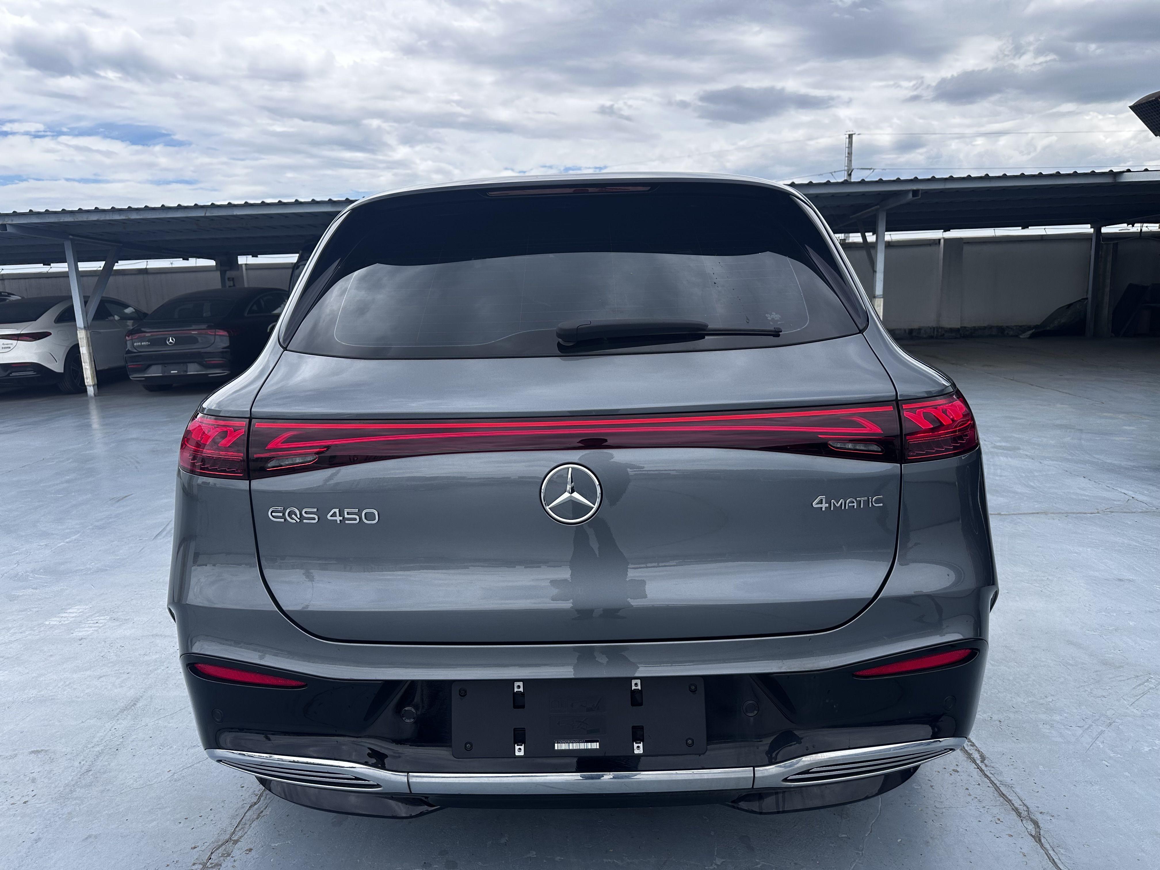 Mercedes-Benz EQS SUV 2023 thumb 3