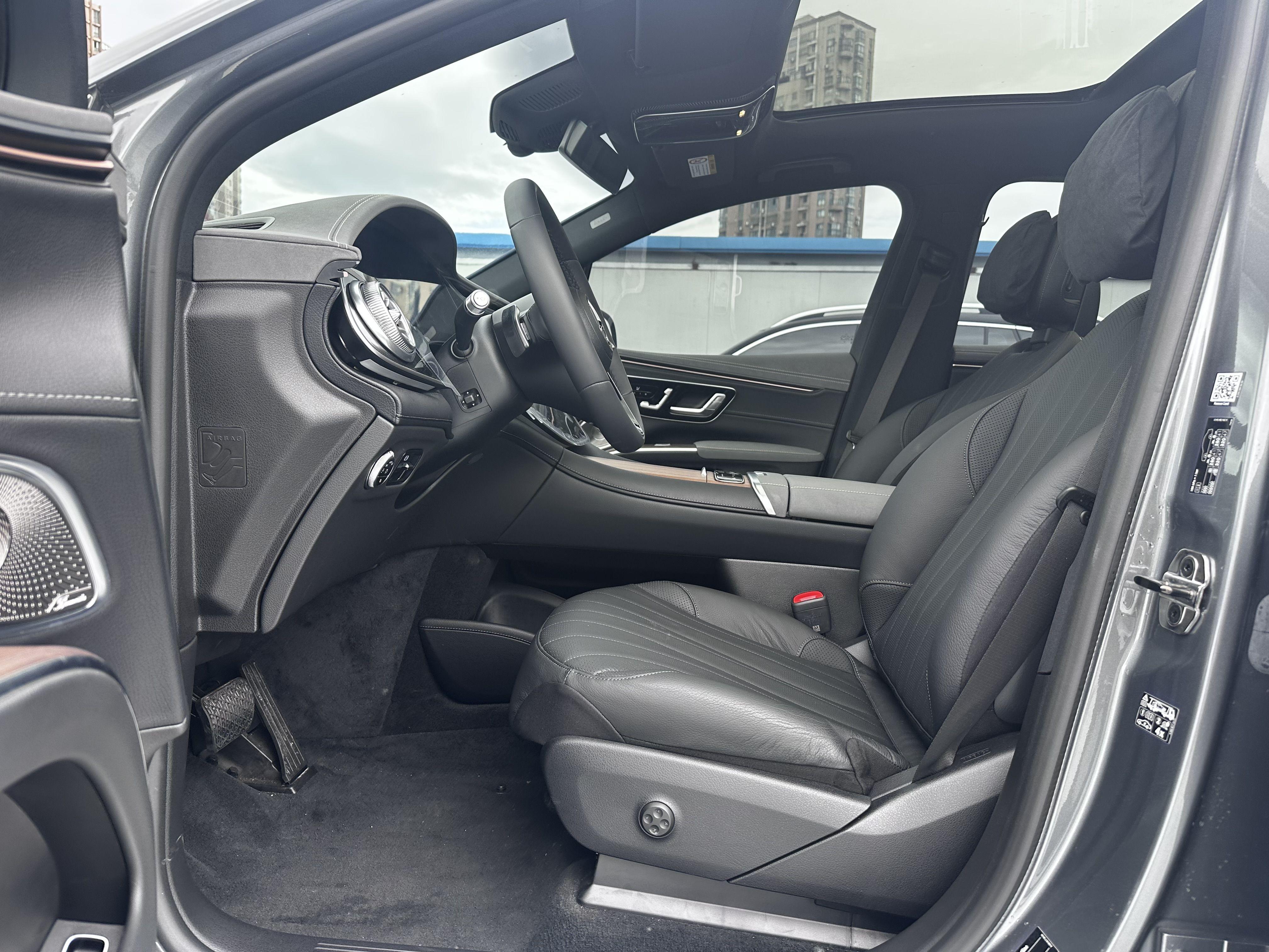 Mercedes-Benz EQS SUV 2023 thumb 10