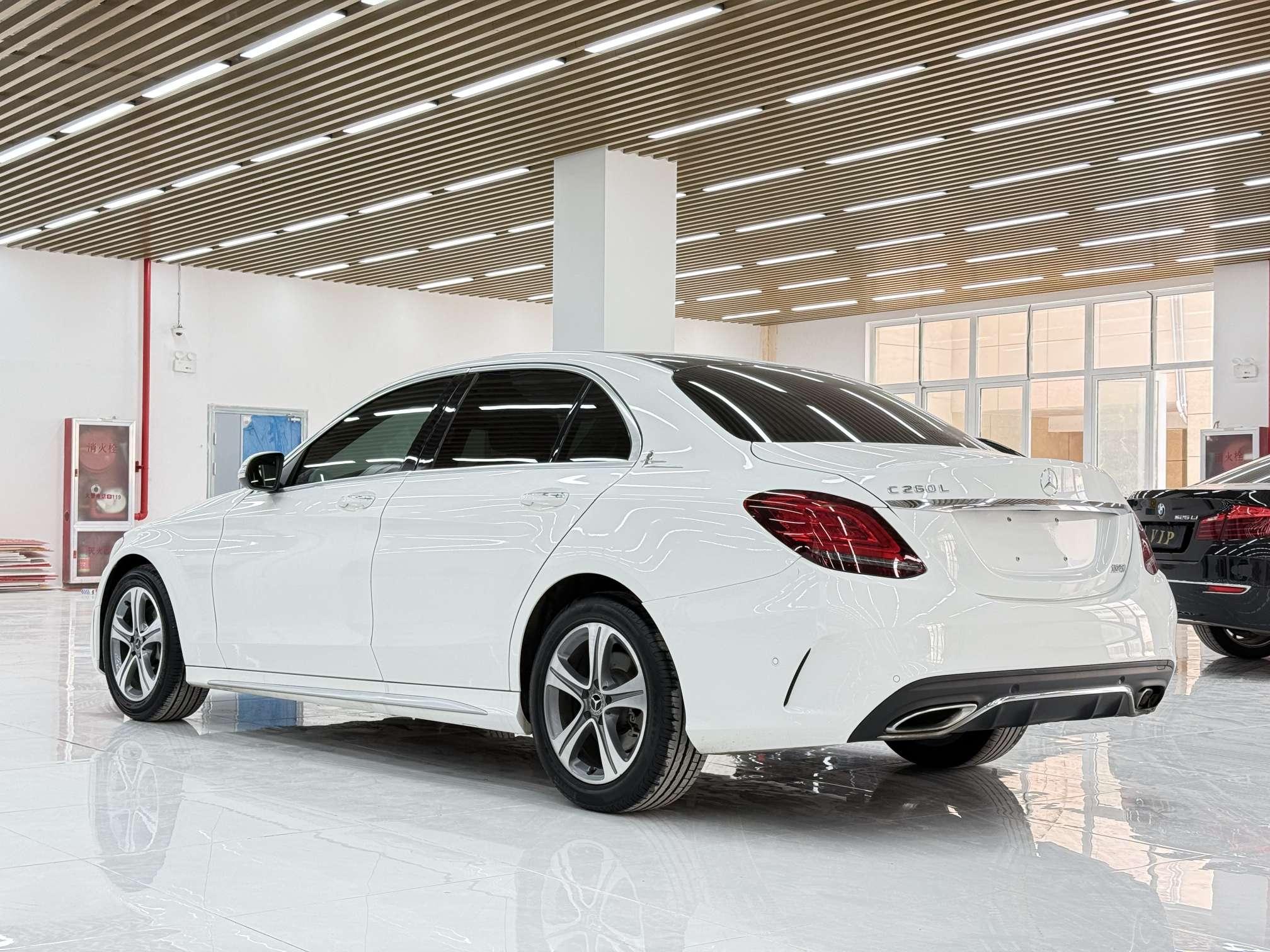 Mercedes-Benz C-Класс 2019 thumb 2