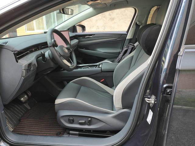 Volkswagen ID.7 2024 thumb 5