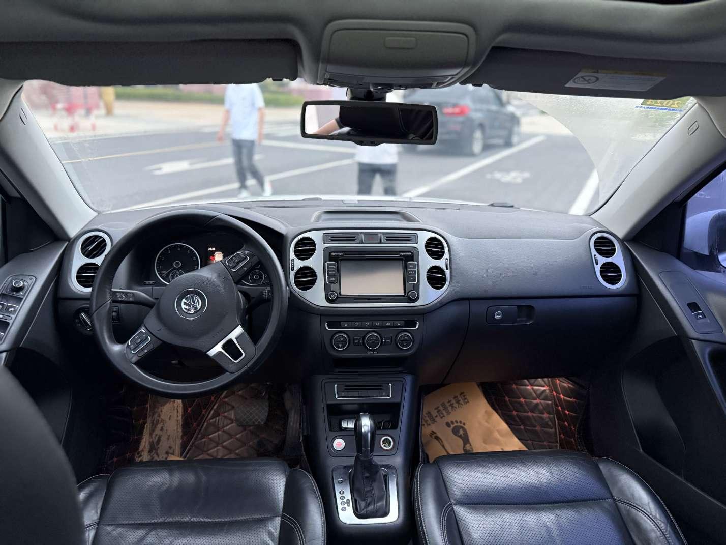 Volkswagen Tiguan 2015 thumb 7