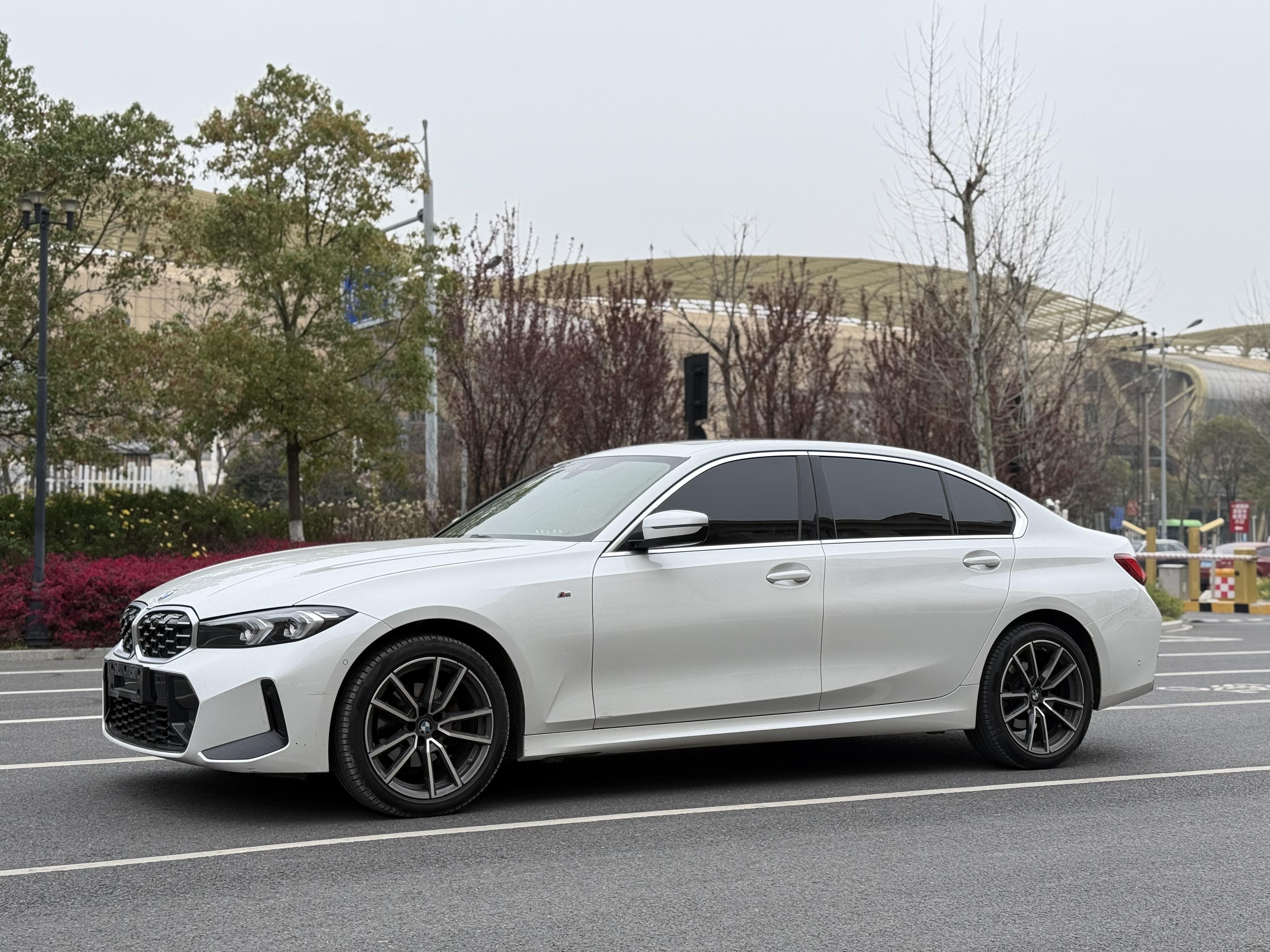 BMW 3 серии 2023 thumb 7