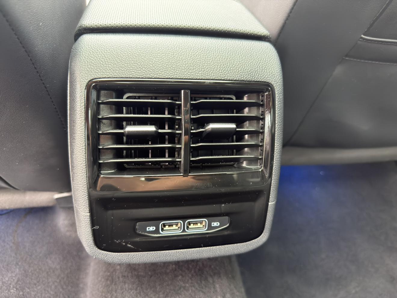 Volkswagen Sagitar 2023 thumb 7