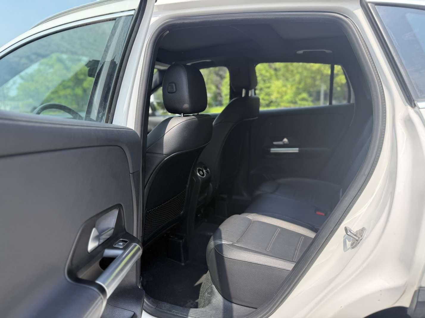 Mercedes-Benz GLA 2020 thumb 8