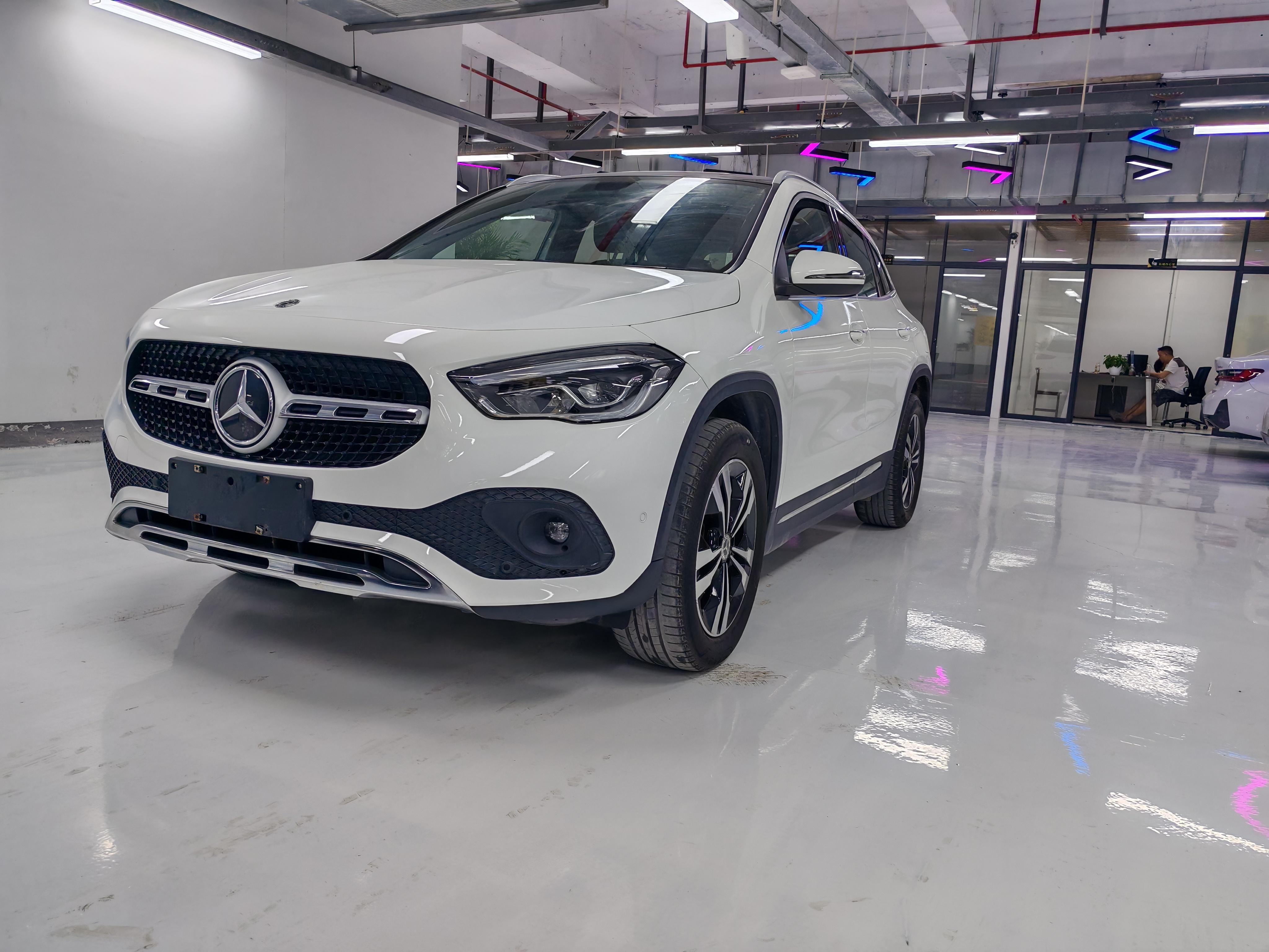 Mercedes-Benz GLA 2020 thumb 9