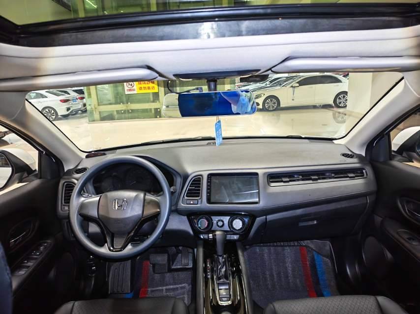 Honda Vezel 2020 thumb 5