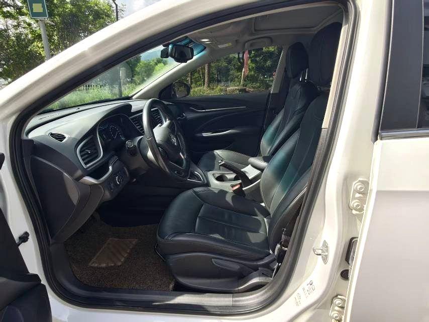 Buick Excelle 2019 thumb 6
