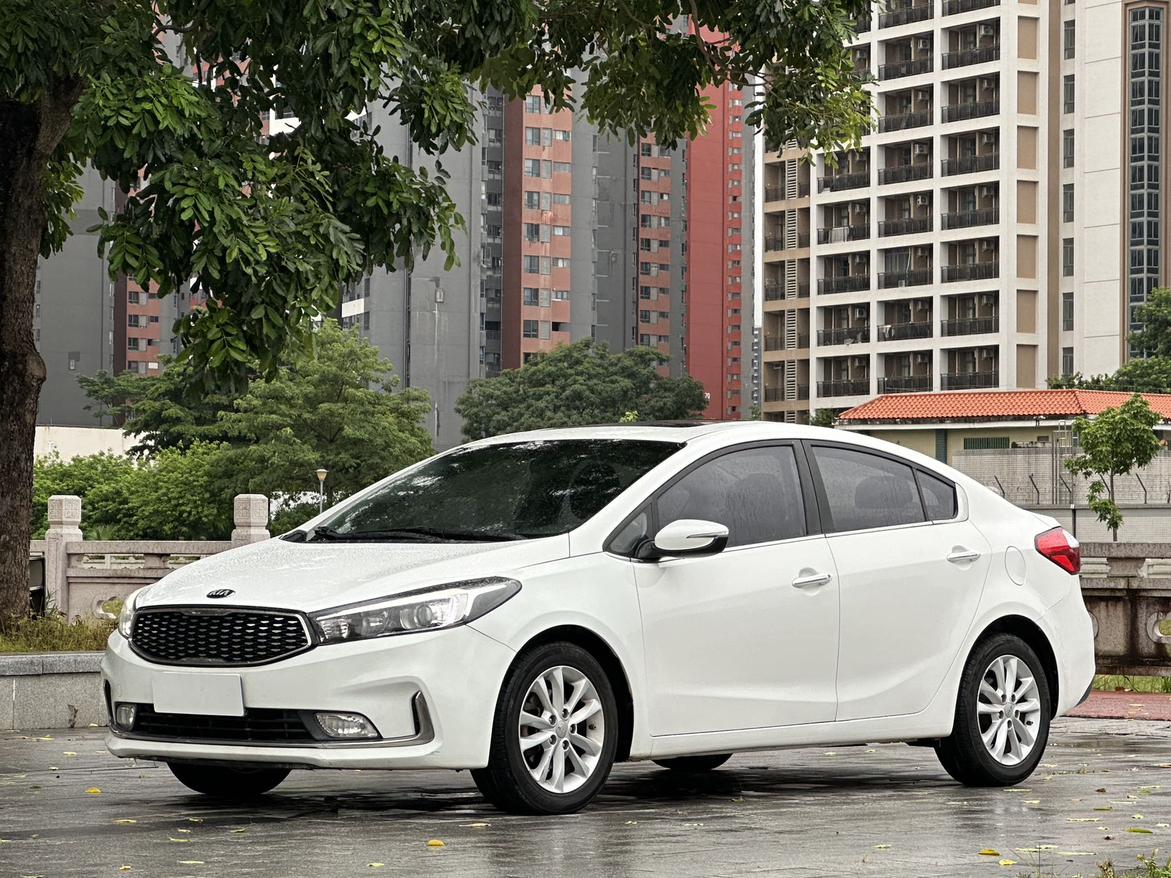 Kia K3 2016 thumb 8