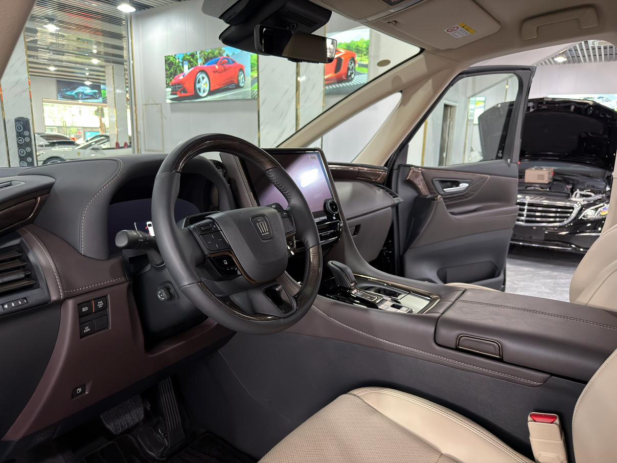 Toyota Vellfire 2024 thumb 6