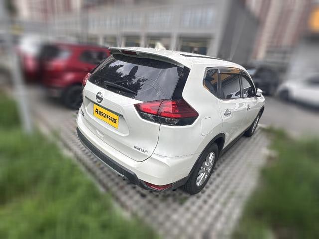 Nissan X-Trail 2022 thumb 2
