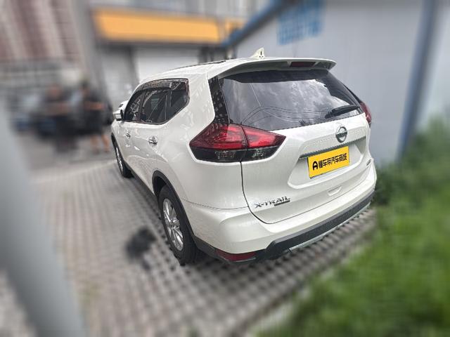 Nissan X-Trail 2022 thumb 4