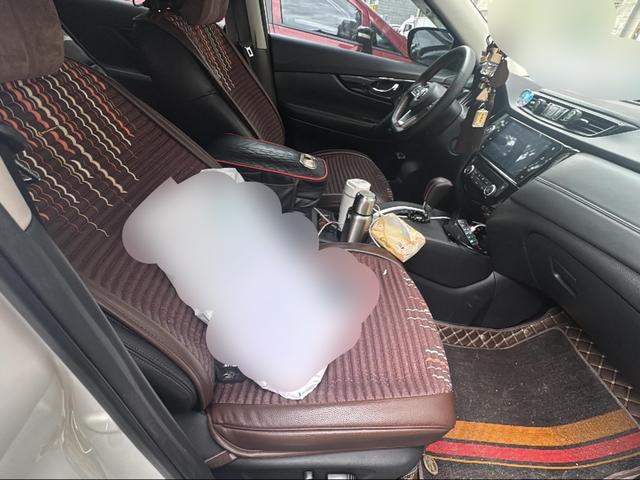 Nissan X-Trail 2022 thumb 6
