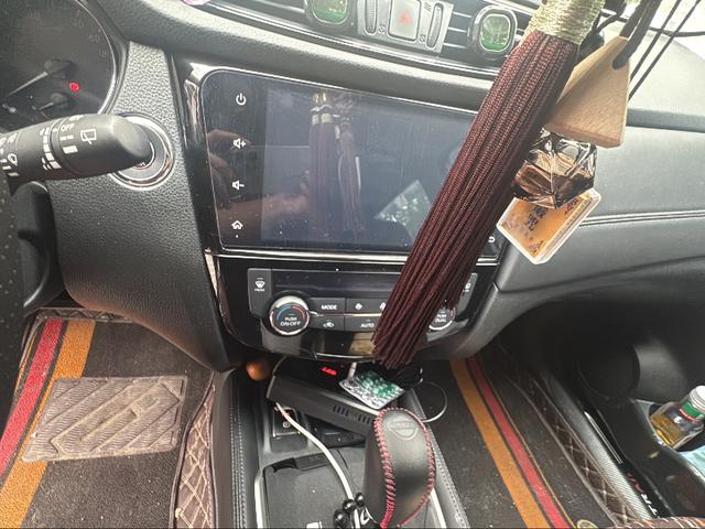 Nissan X-Trail 2022 thumb 10