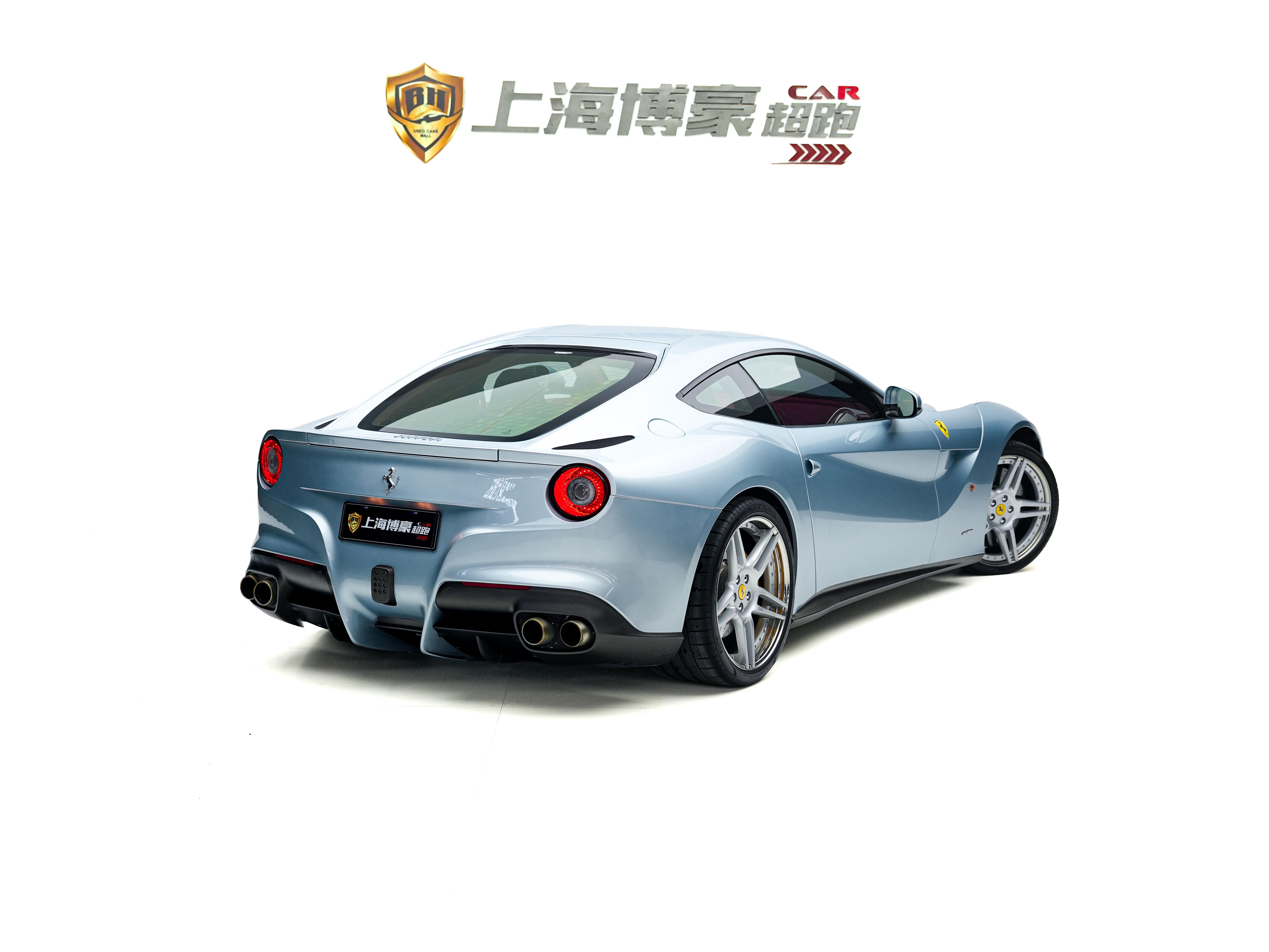 Ferrari F12berlinetta 2013 thumb 4