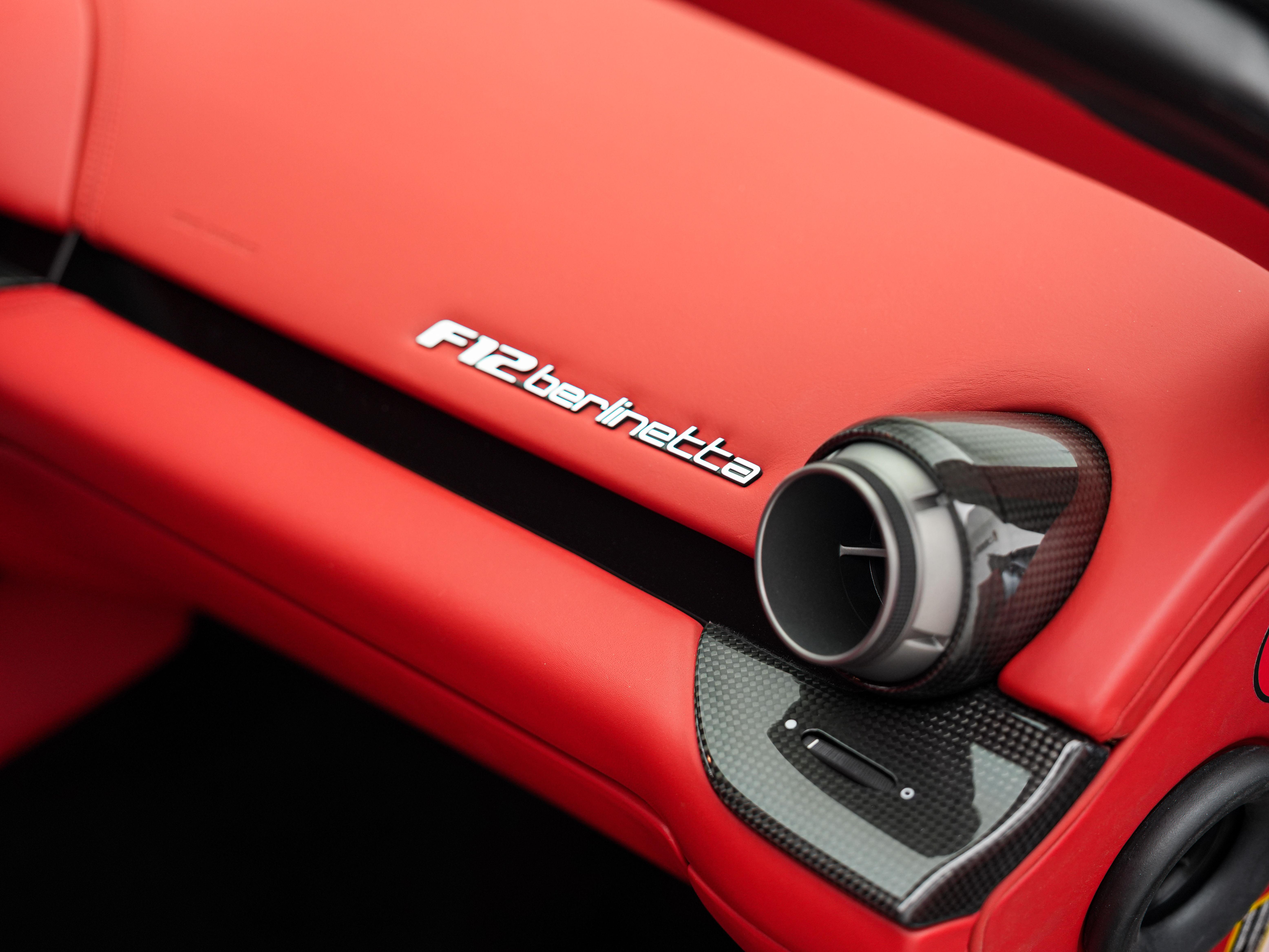 Ferrari F12berlinetta 2013 thumb 6