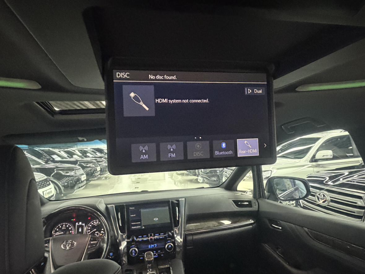 Toyota Alphard 2022 thumb 5