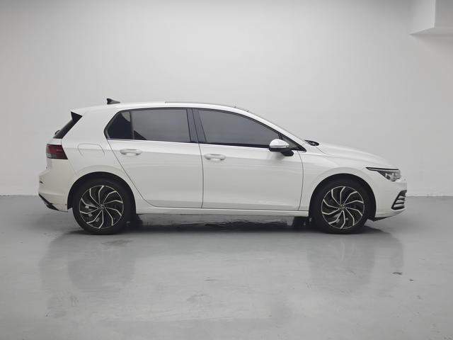 Volkswagen Golf Sportsvan 2021 thumb 6