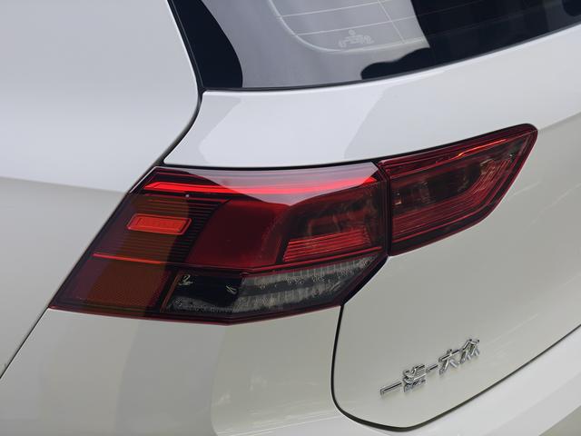 Volkswagen Golf Sportsvan 2021 thumb 11