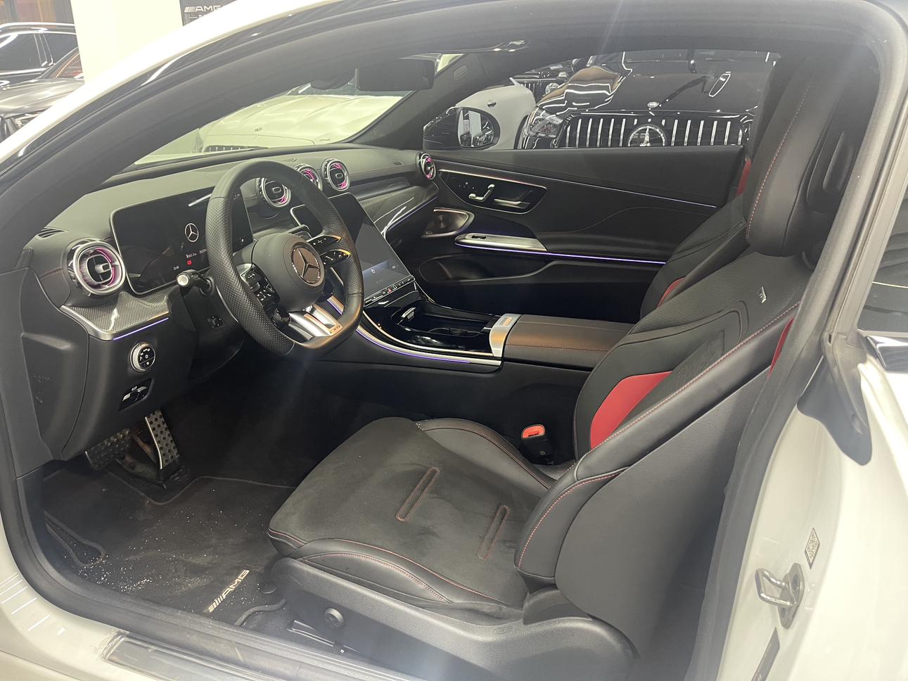 Mercedes-Benz CLE AMG 2025 thumb 5