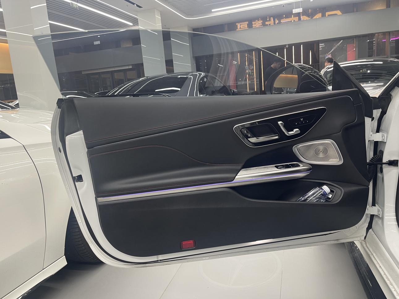 Mercedes-Benz CLE AMG 2025 thumb 7