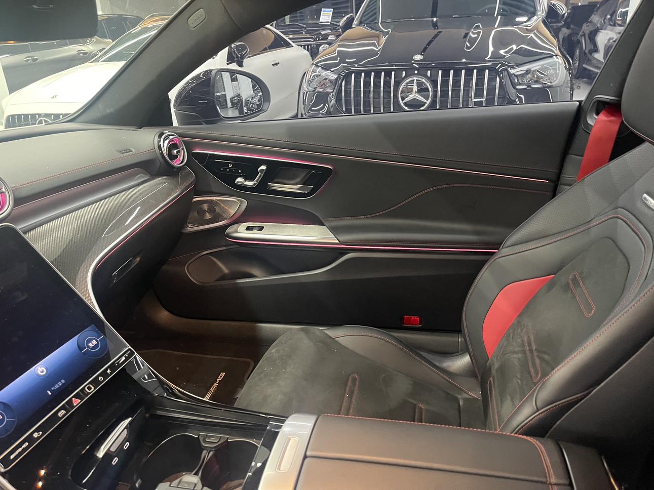 Mercedes-Benz CLE AMG 2025 thumb 11