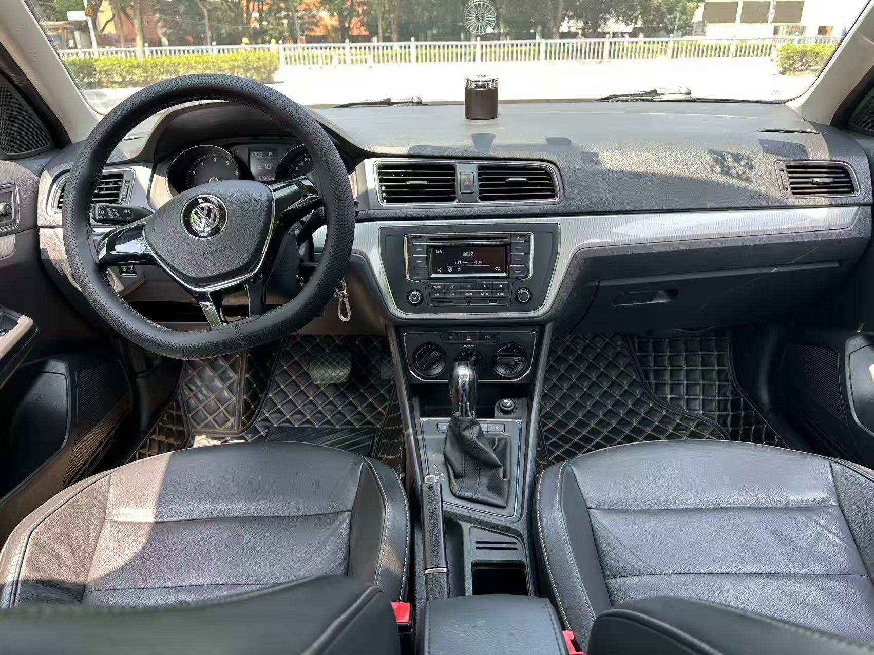Volkswagen Lavida 2015 thumb 3