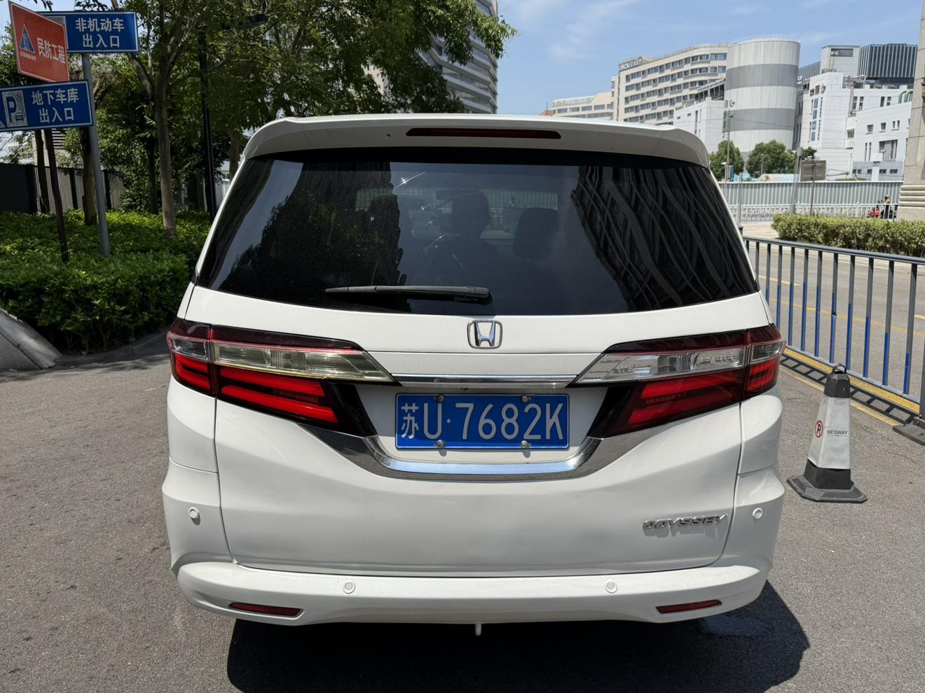 Honda Odyssey 2018 thumb 3