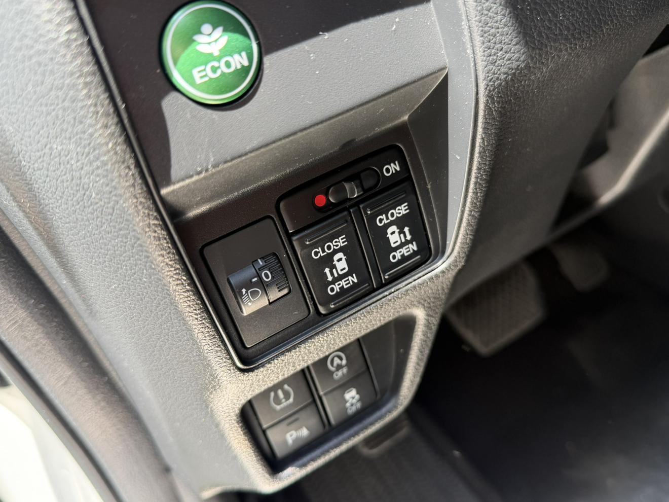Honda Odyssey 2018 thumb 5