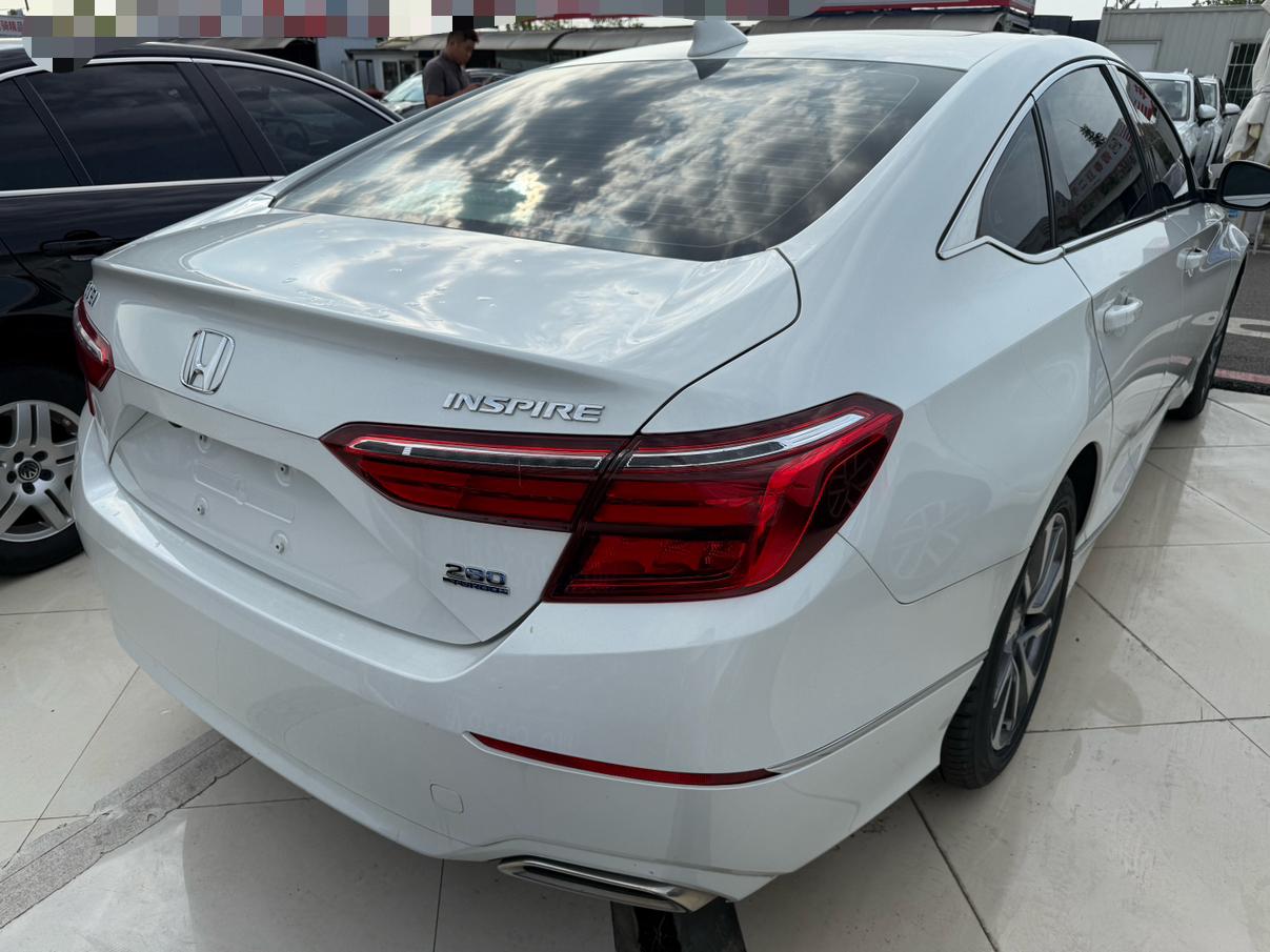 Honda Inspire 2019 thumb 3