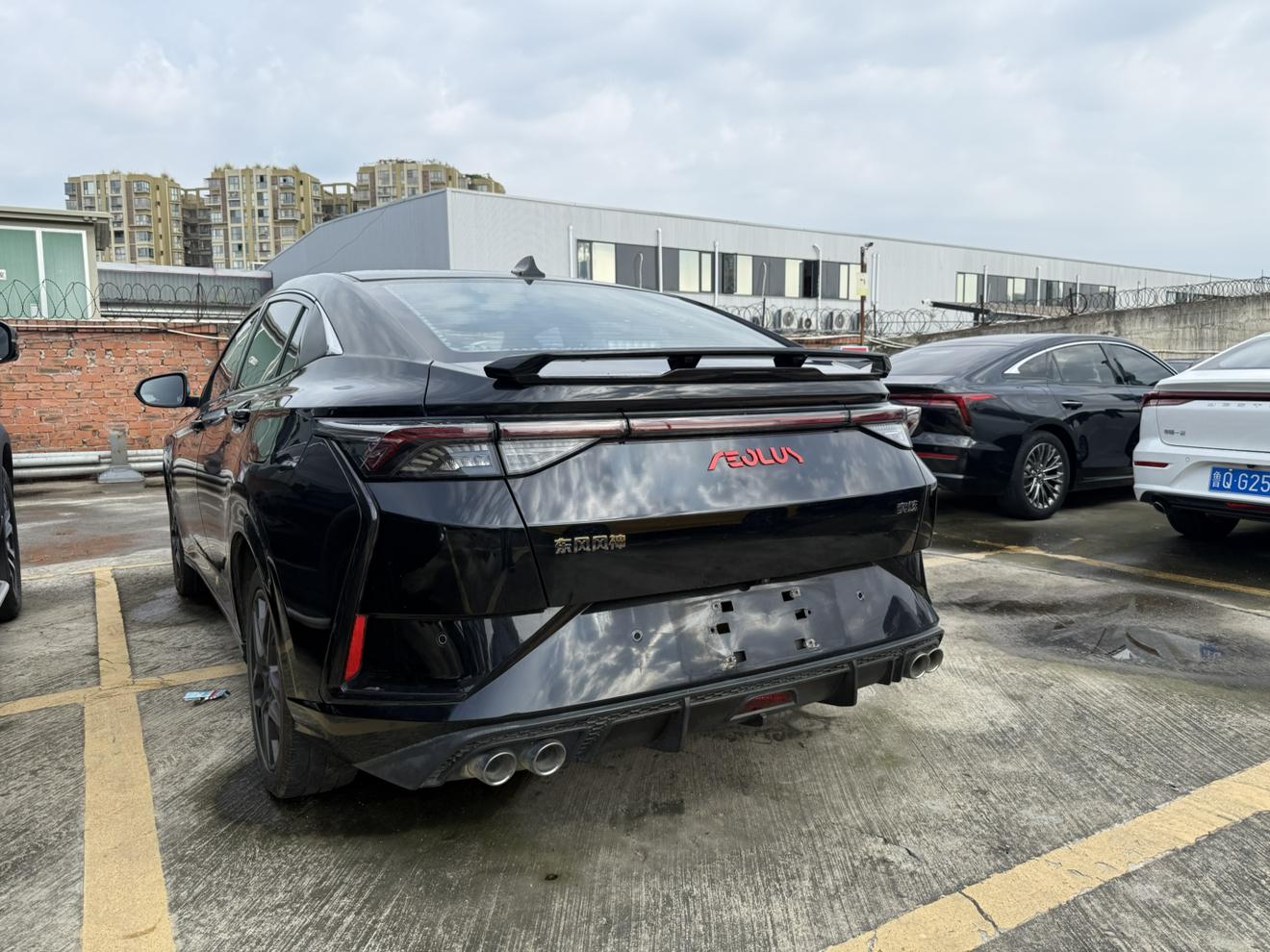 Dongfeng Aeolus Yixuan 2021 thumb 2