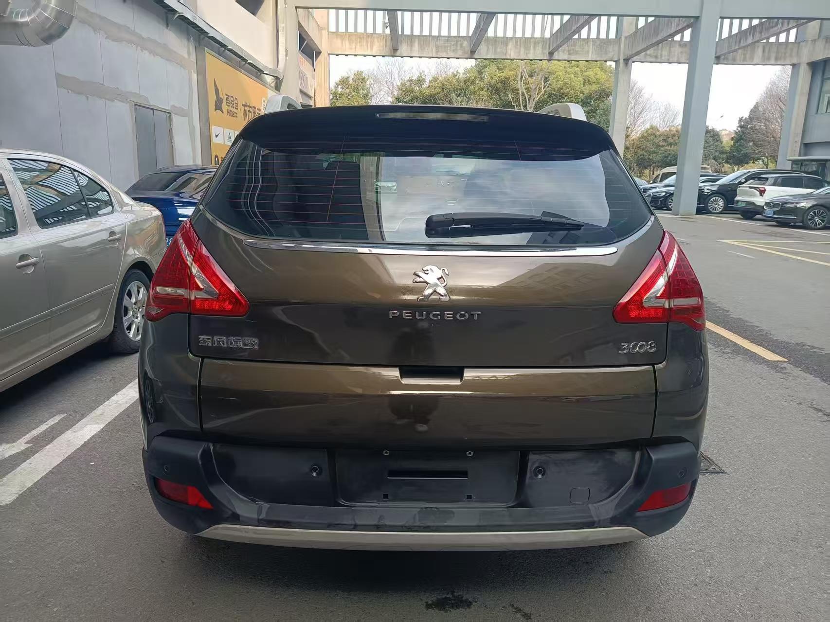 Peugeot 3008 2015 thumb 3