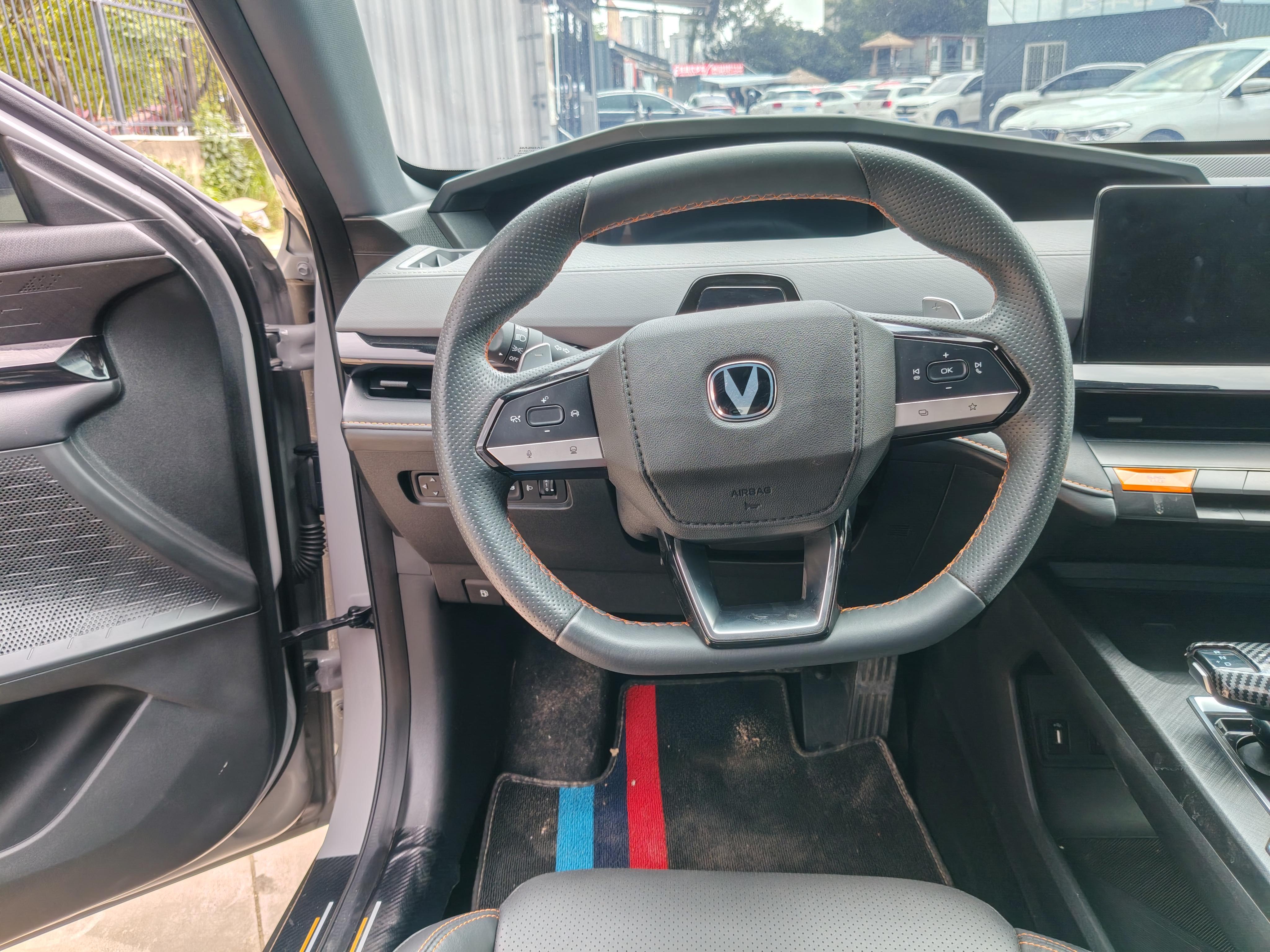 Changan UNI-V 2022 thumb 5
