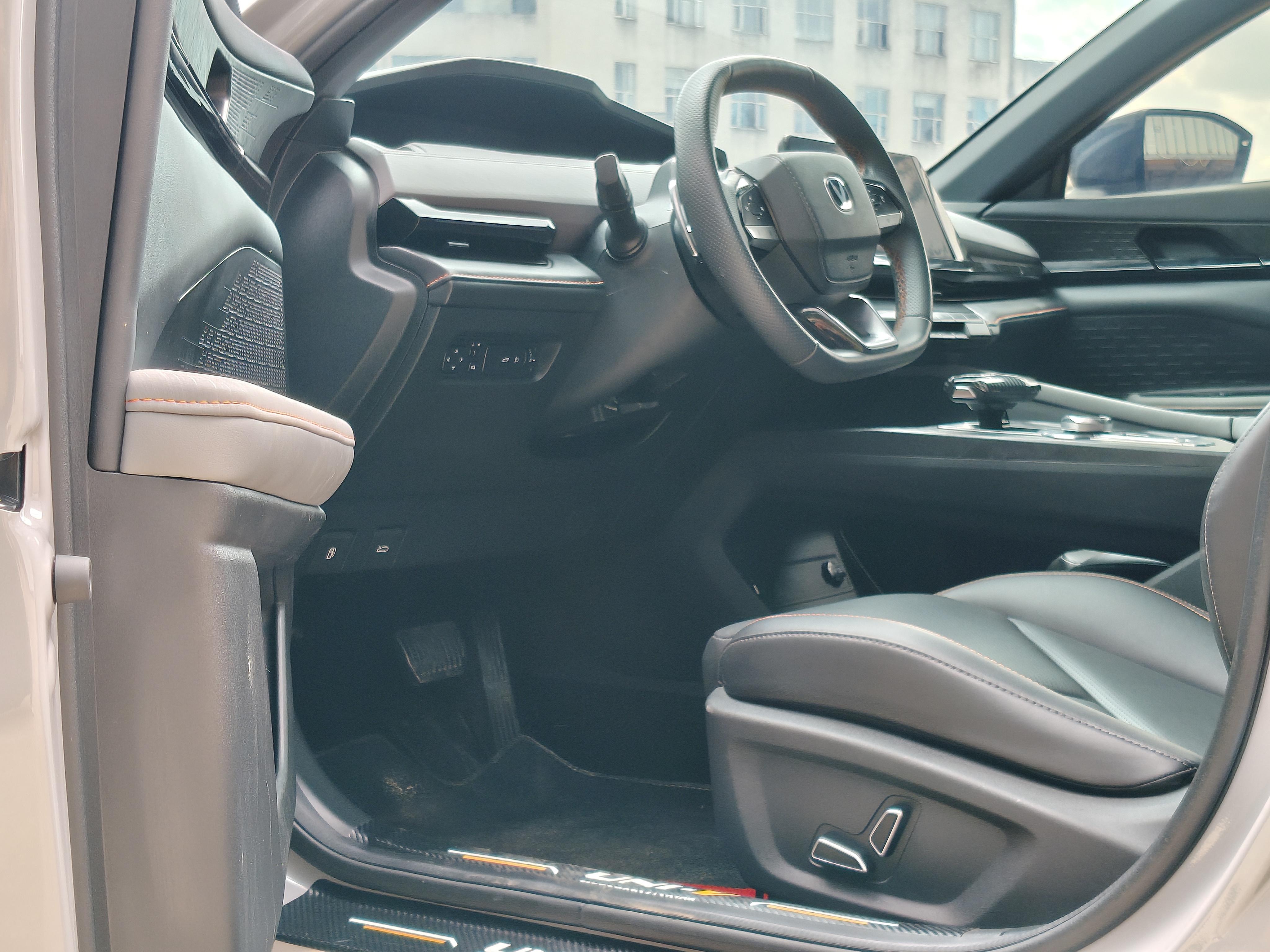 Changan UNI-V 2022 thumb 6