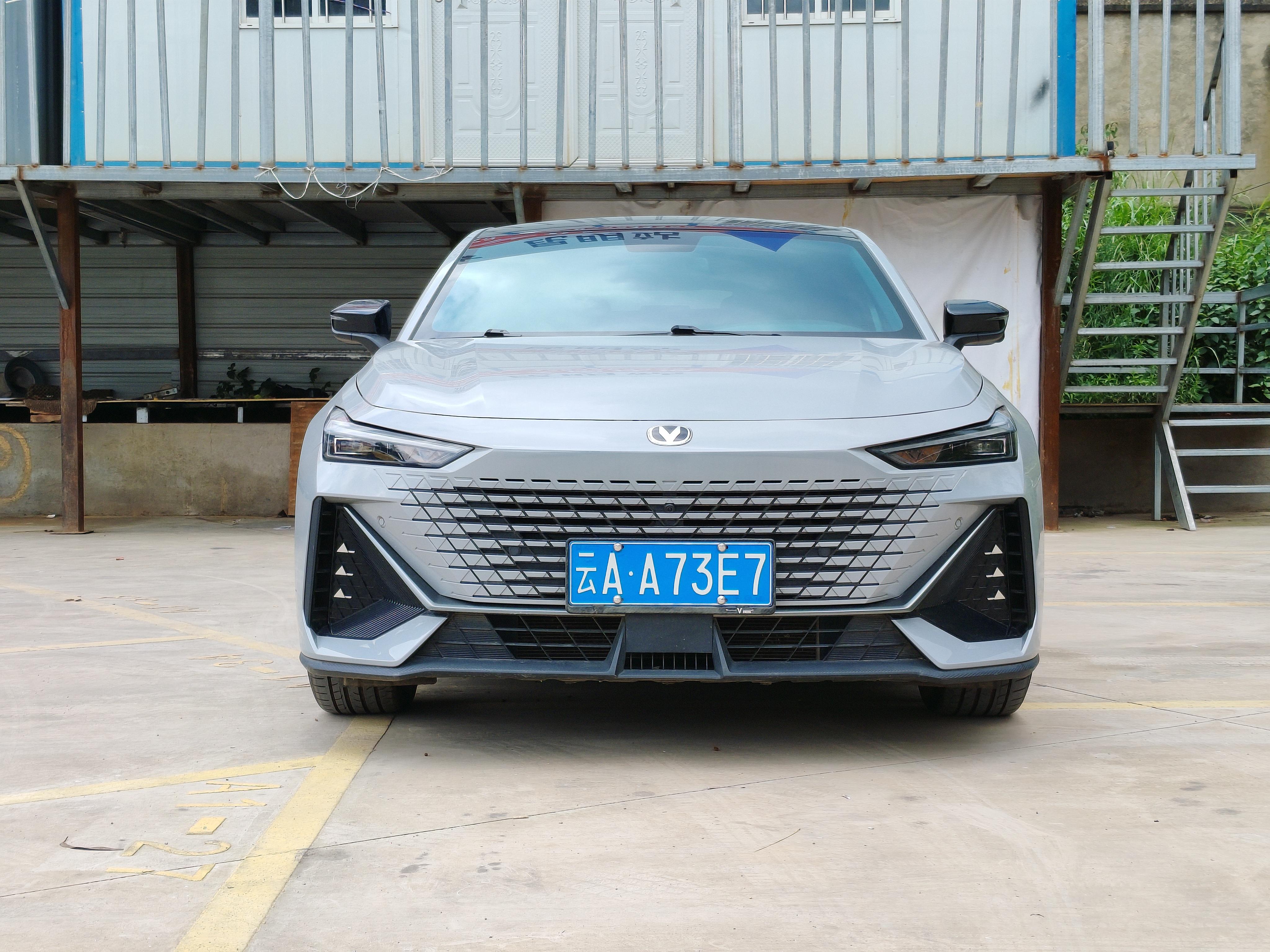 Changan UNI-V 2022 thumb 9