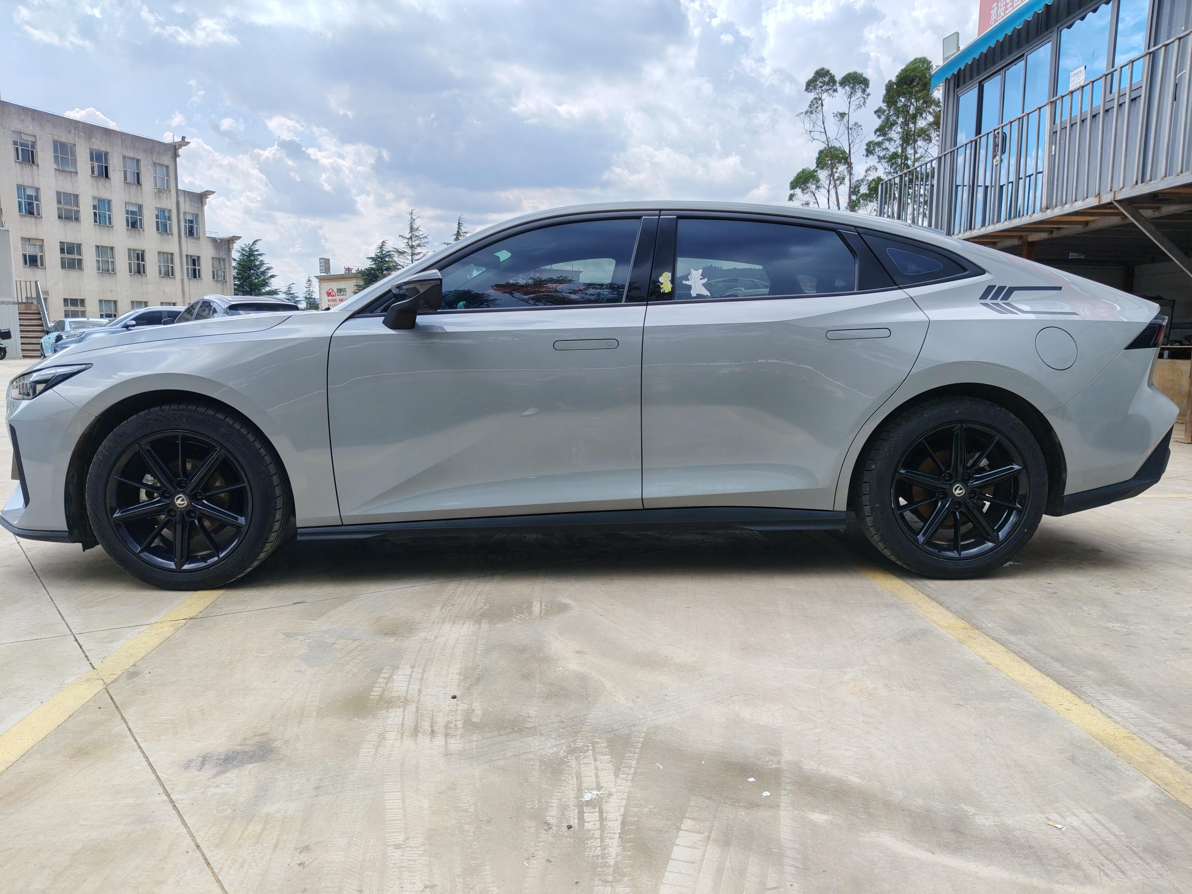 Changan UNI-V 2022 thumb 10
