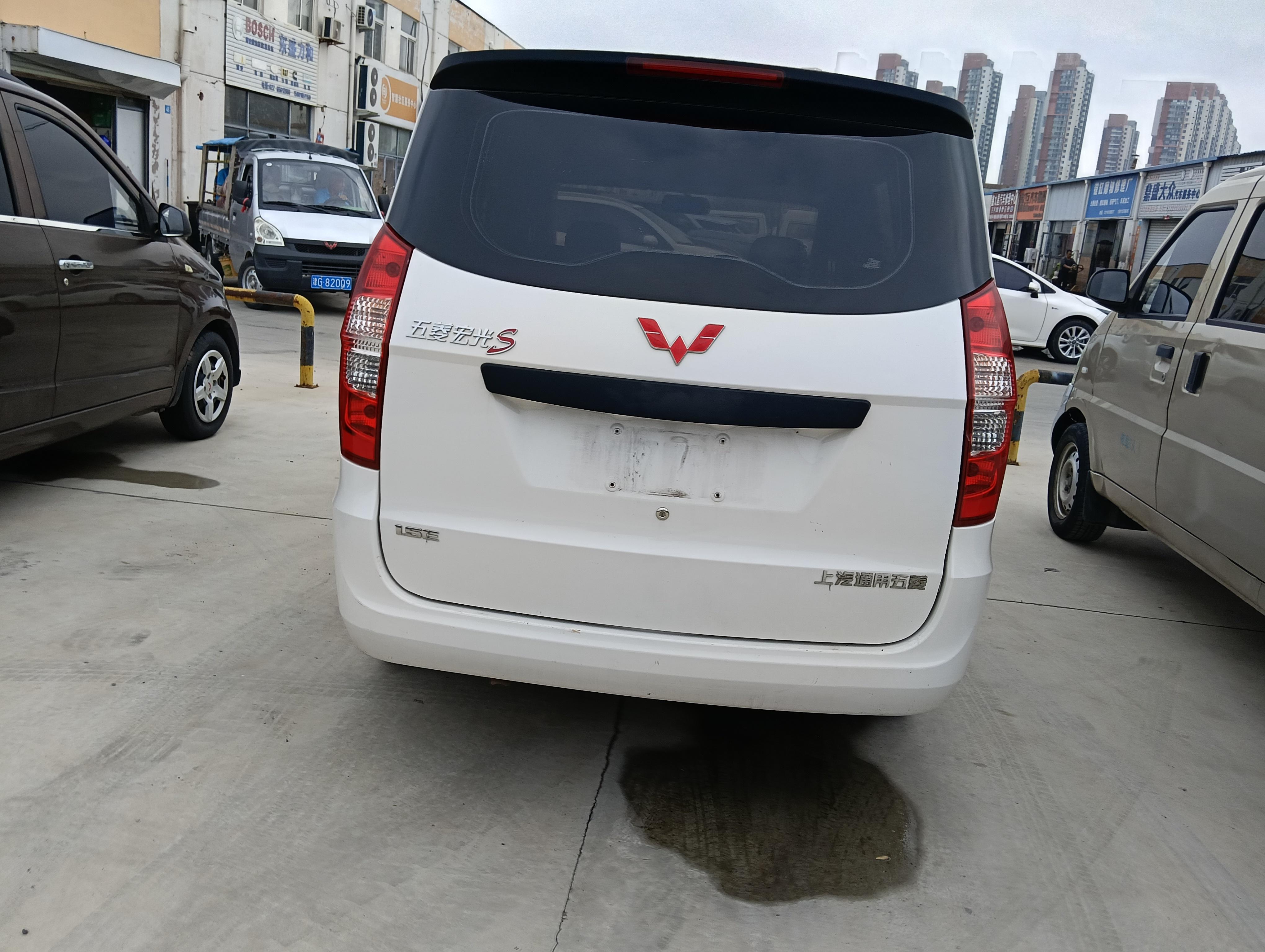 Wuling Hong Guang 2021 thumb 3