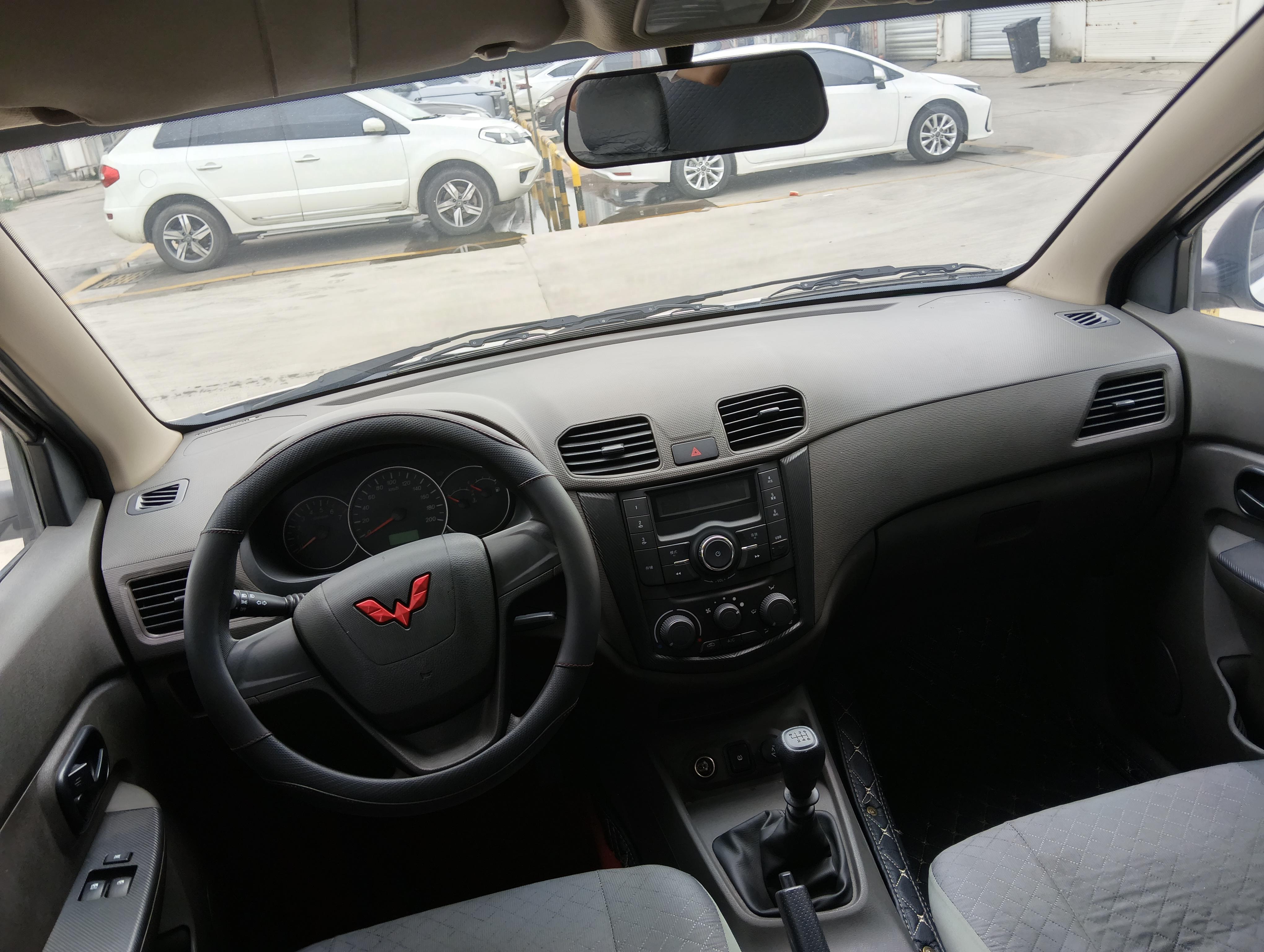 Wuling Hong Guang 2021 thumb 5