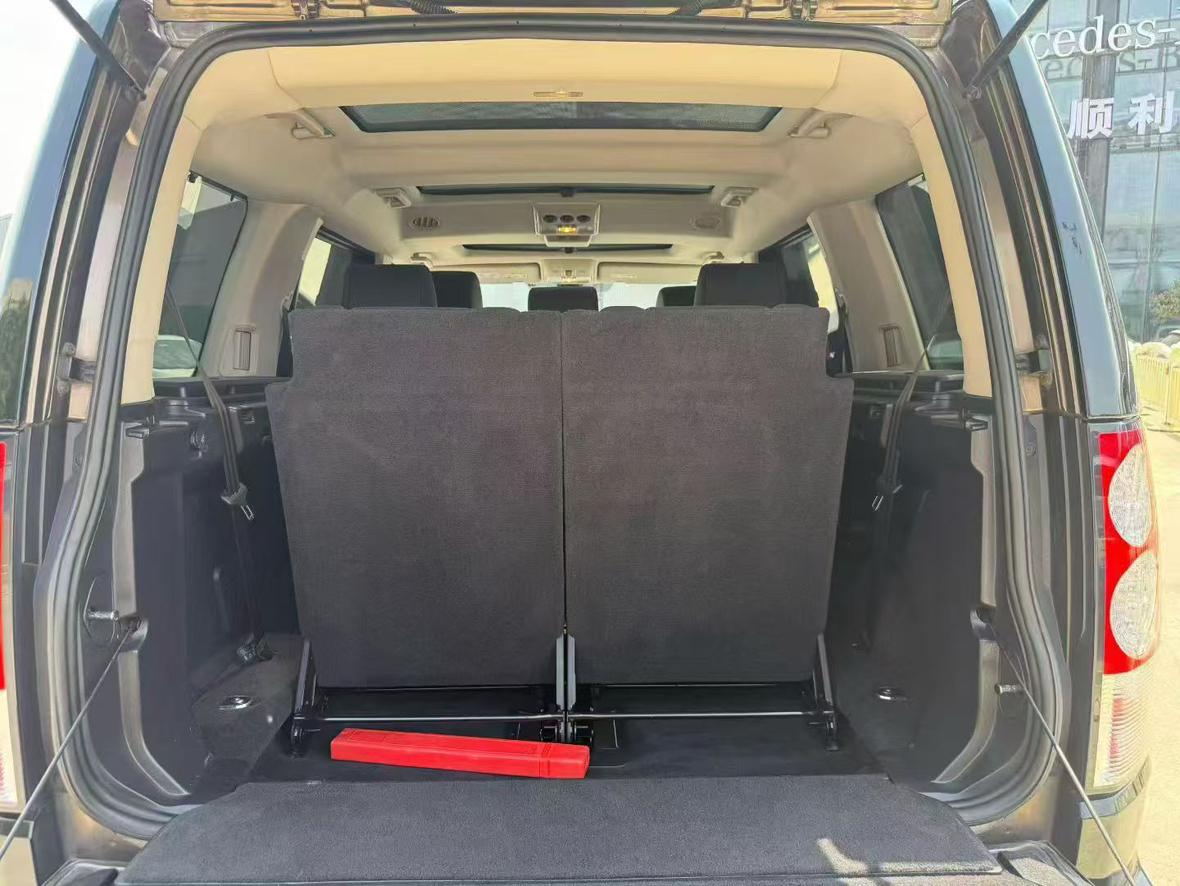 Land Rover Discovery 2013 thumb 11