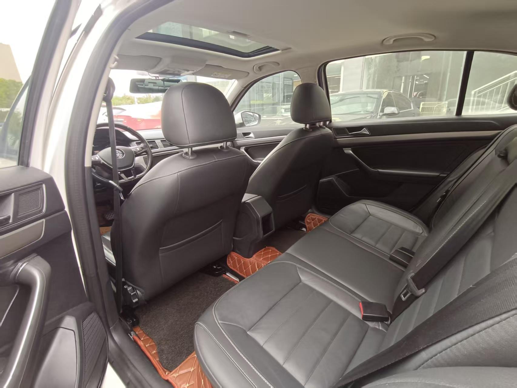 Volkswagen Lavida XR 2017 thumb 7