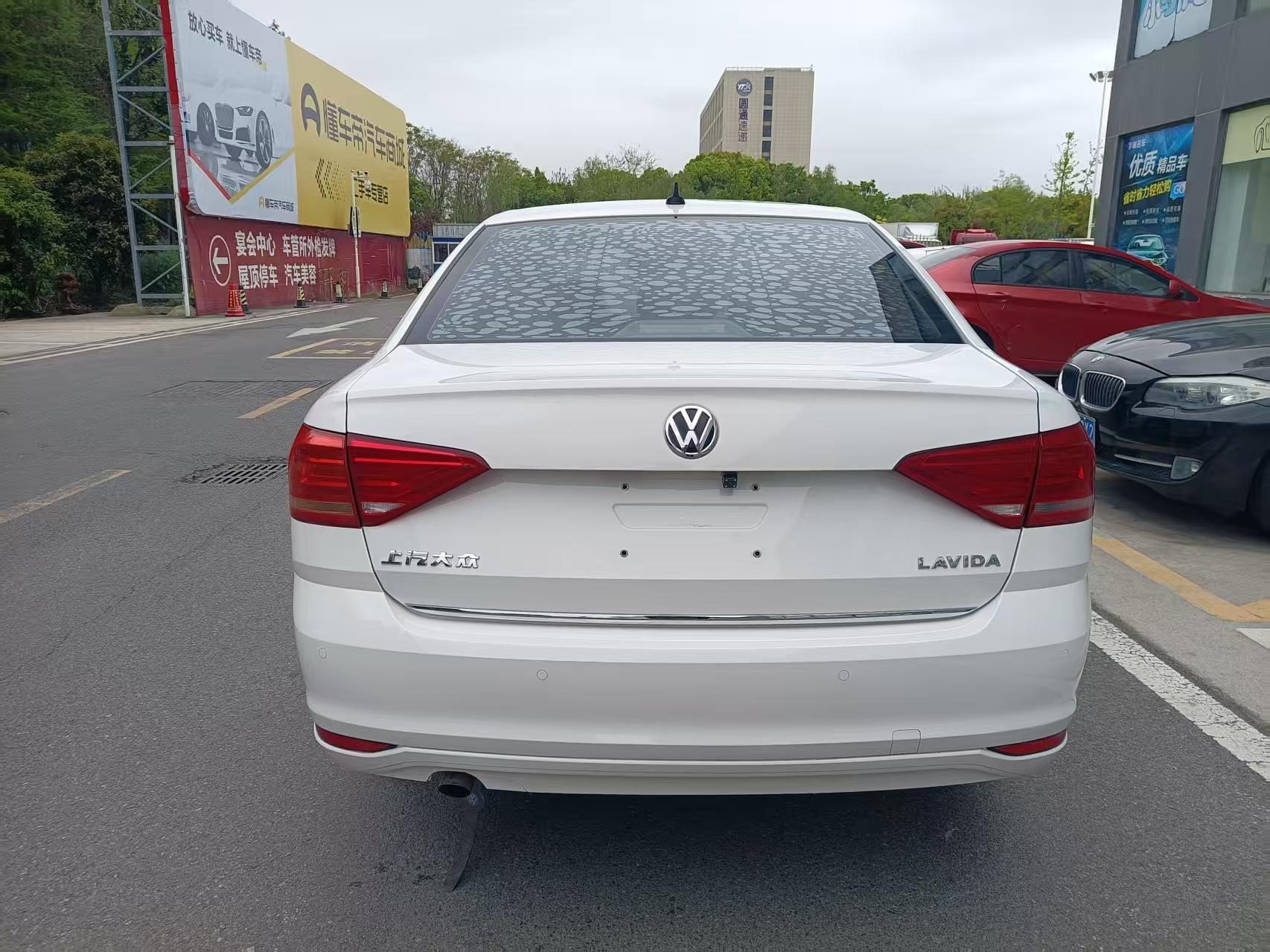 Volkswagen Lavida XR 2017 thumb 12