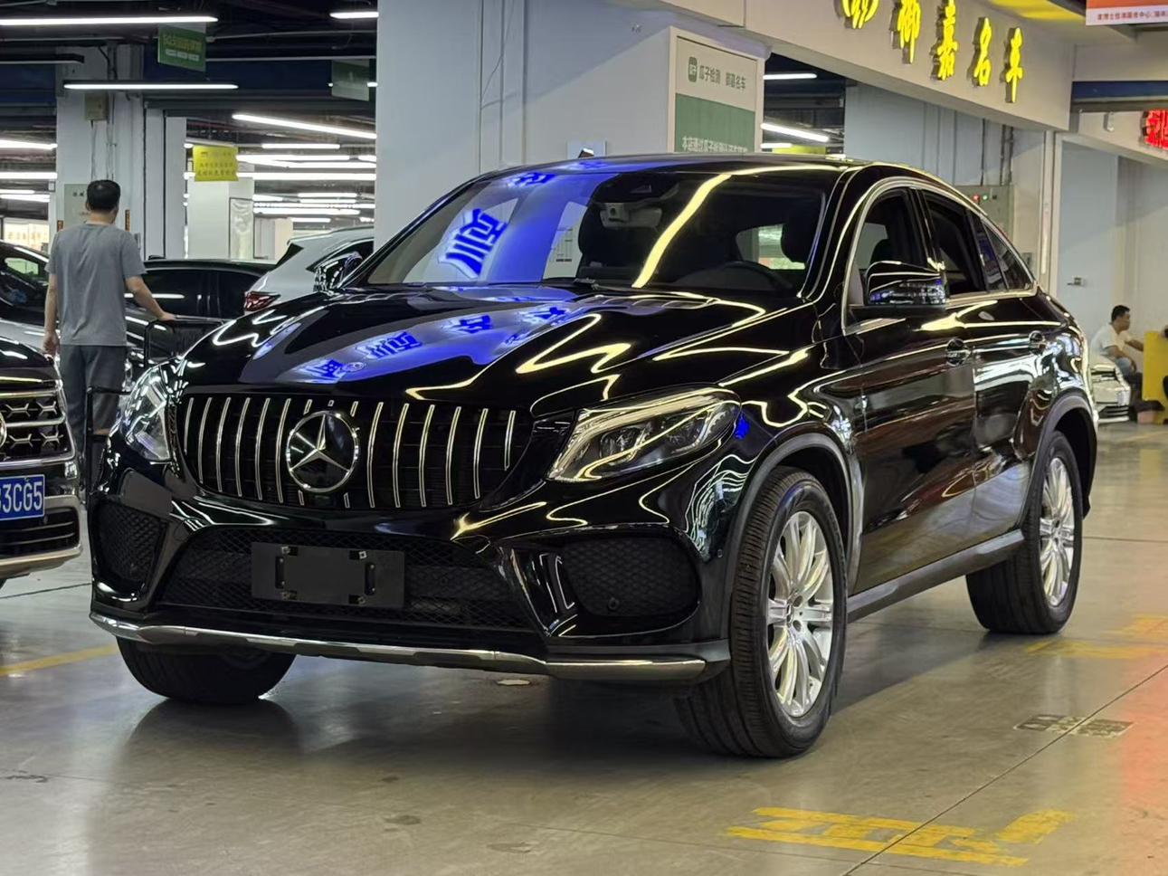 Mercedes-Benz GLE 2018 thumb 9
