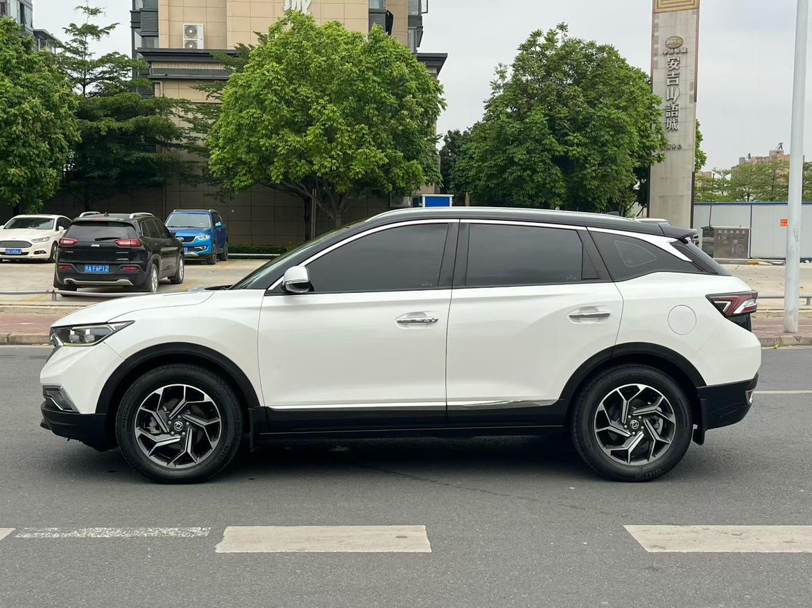 Dongfeng Aeolus AX7 2019 thumb 10