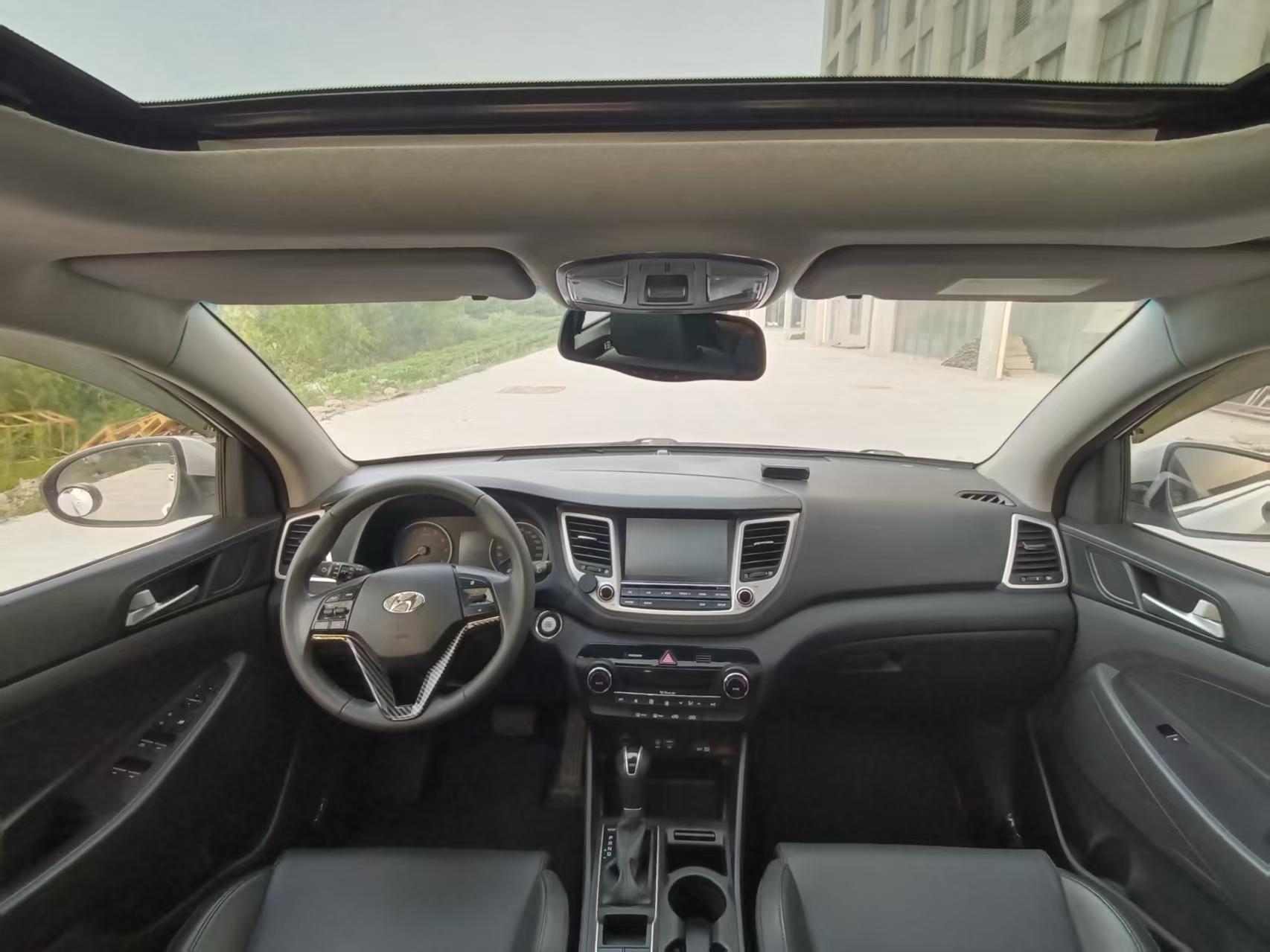 Hyundai Tucson 2015 thumb 5
