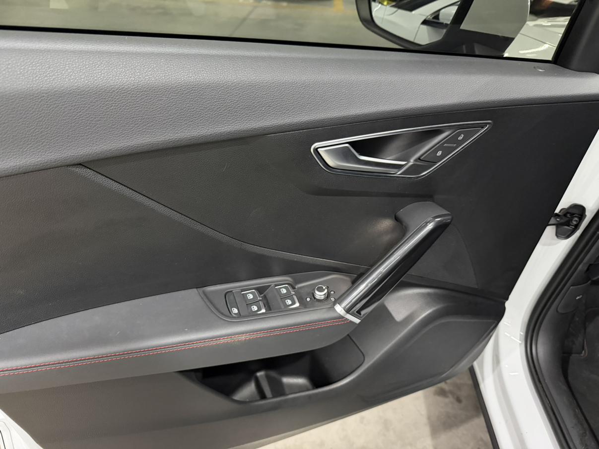 Audi Q2 2022 thumb 11