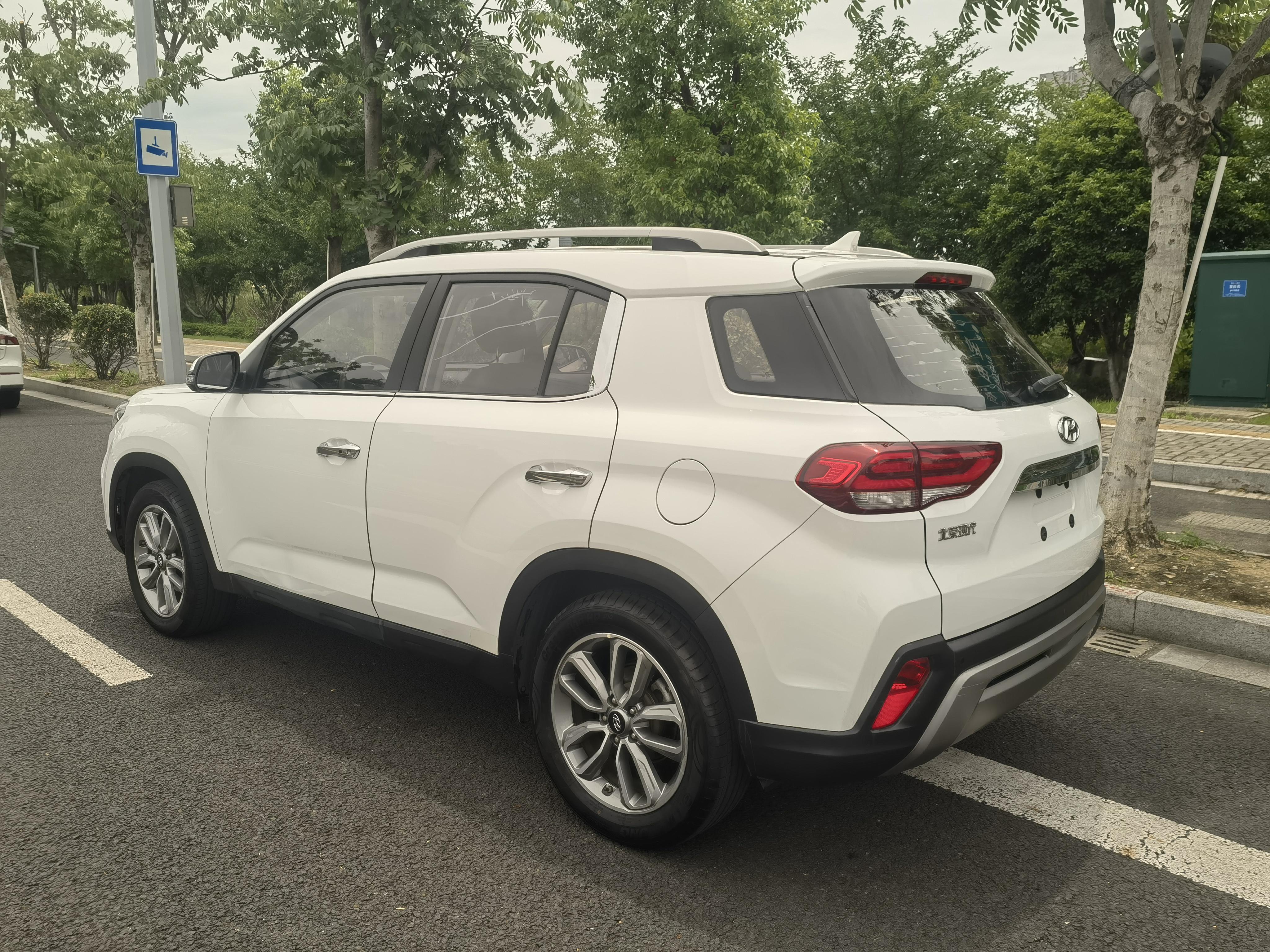 Hyundai ix35 2018 thumb 2
