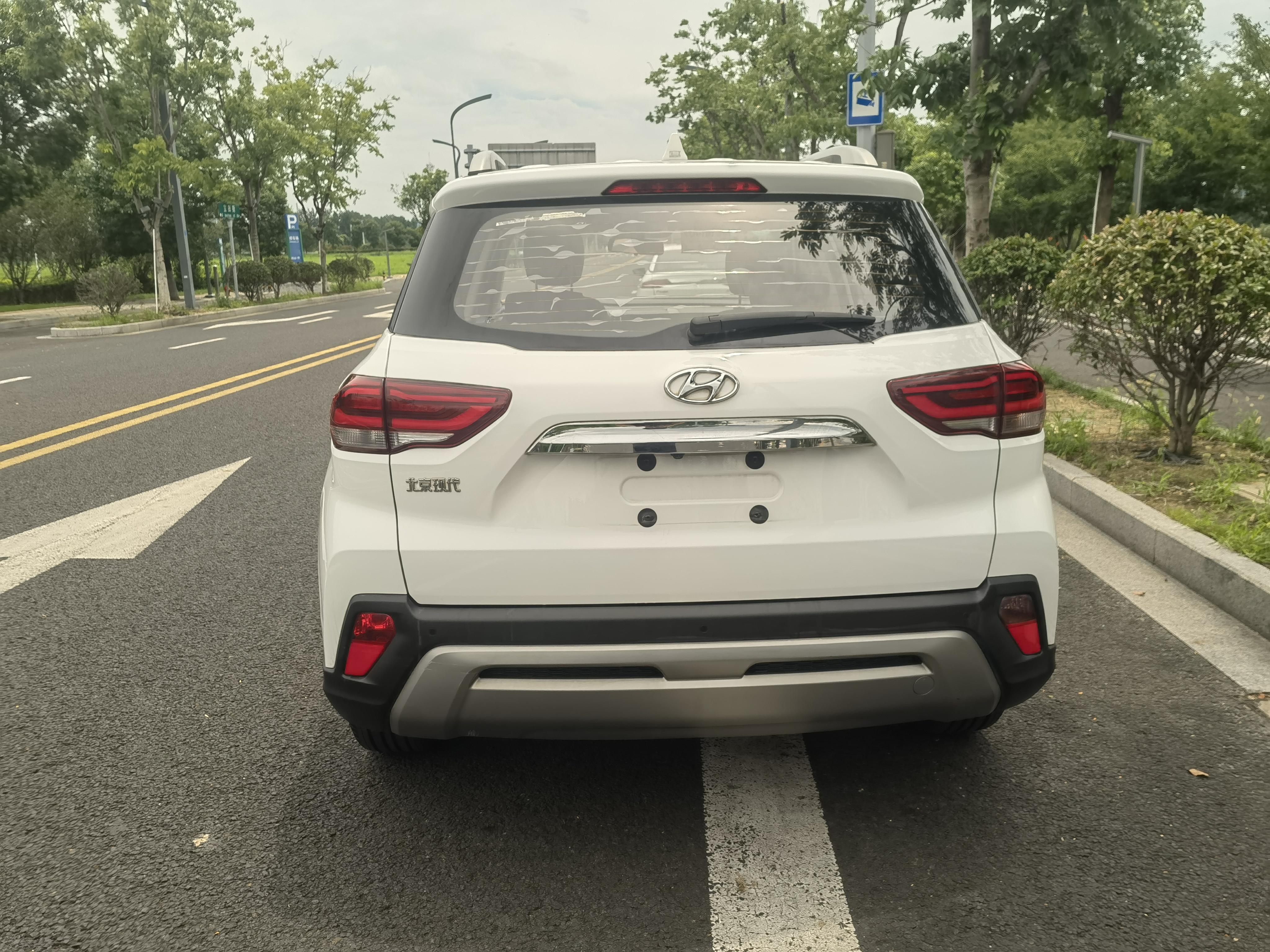 Hyundai ix35 2018 thumb 3