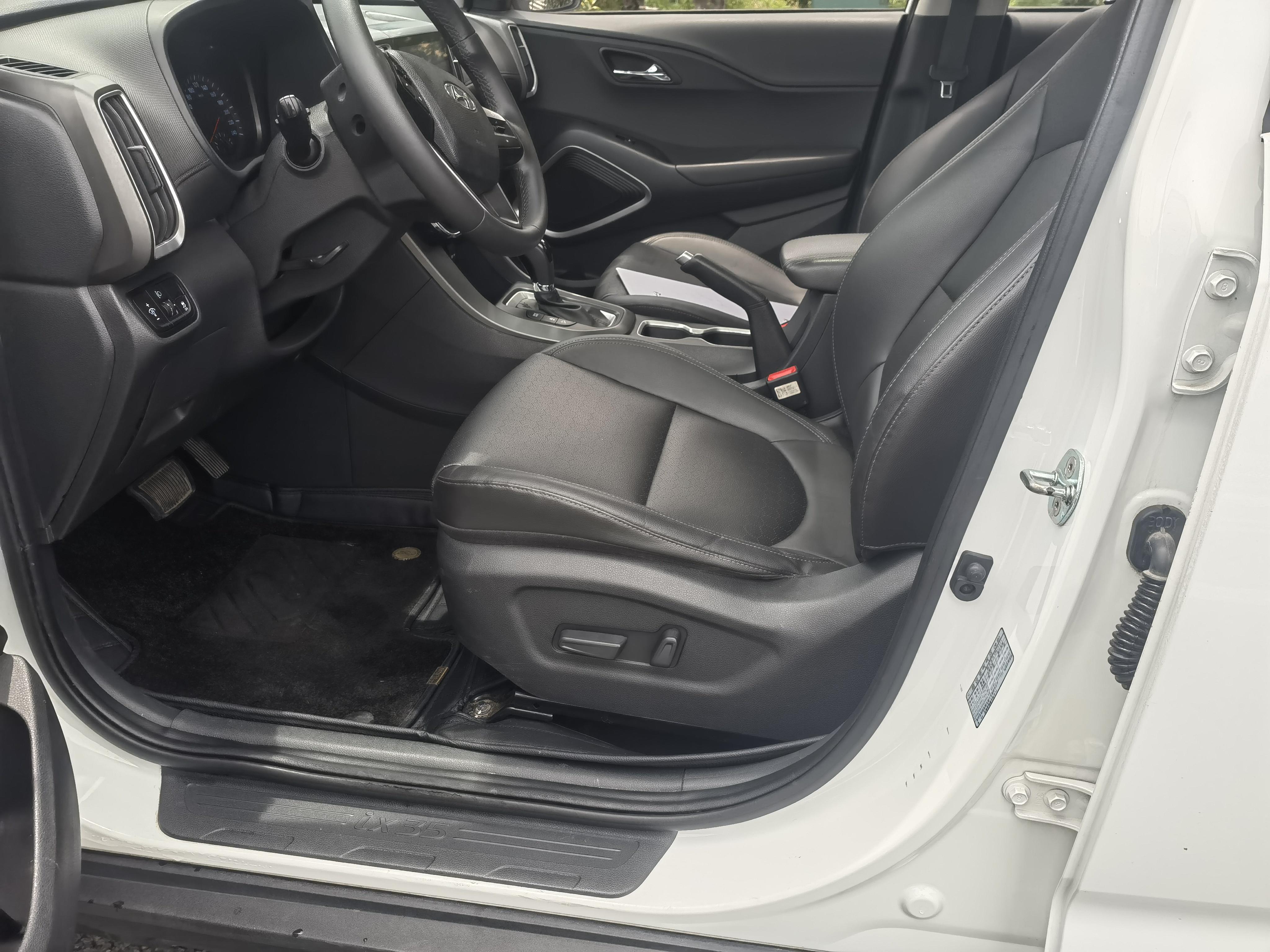 Hyundai ix35 2018 thumb 8
