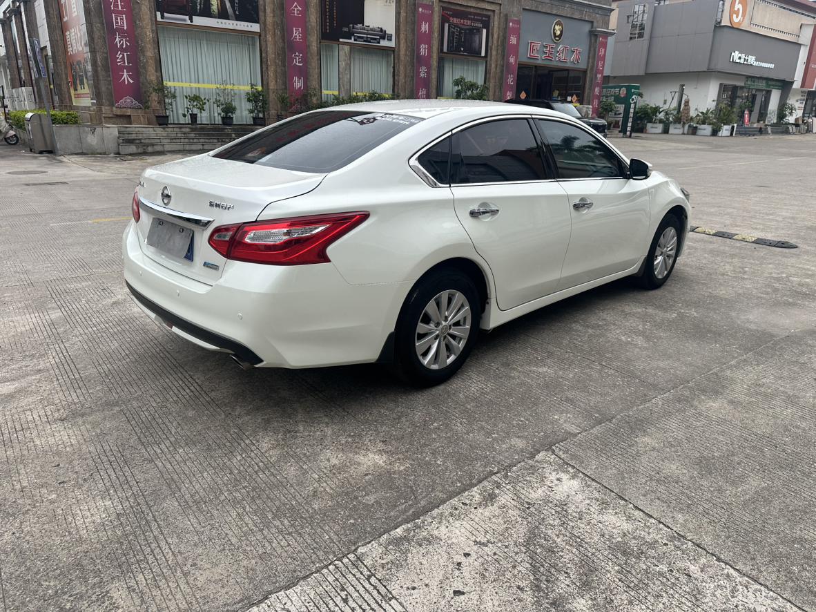 Nissan Altima 2016 thumb 5